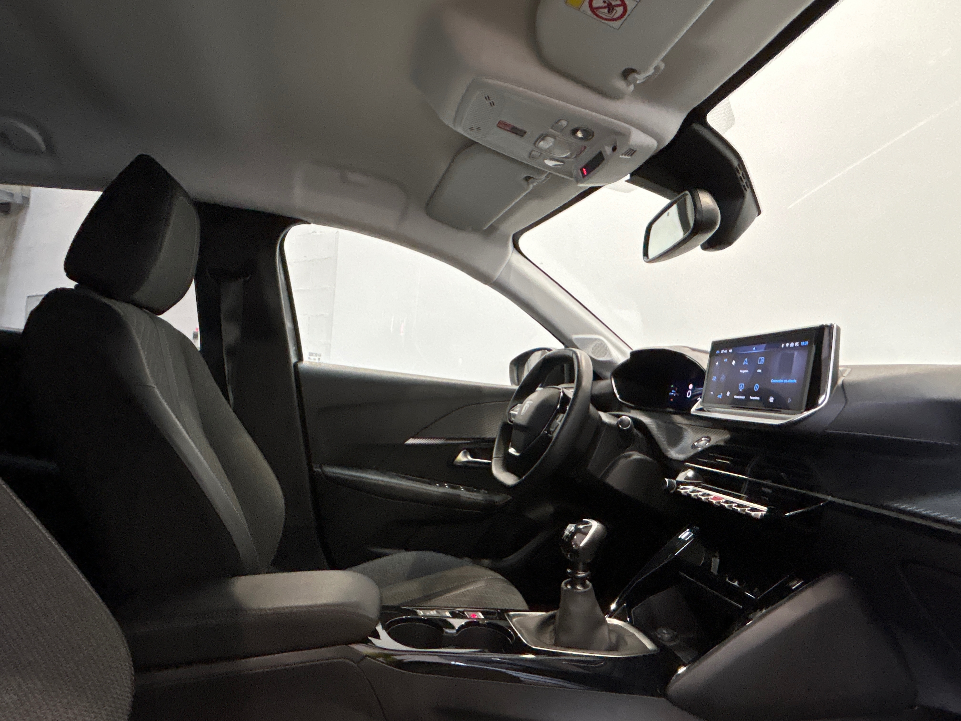 PEUGEOT 208 ALL PT100 BVM