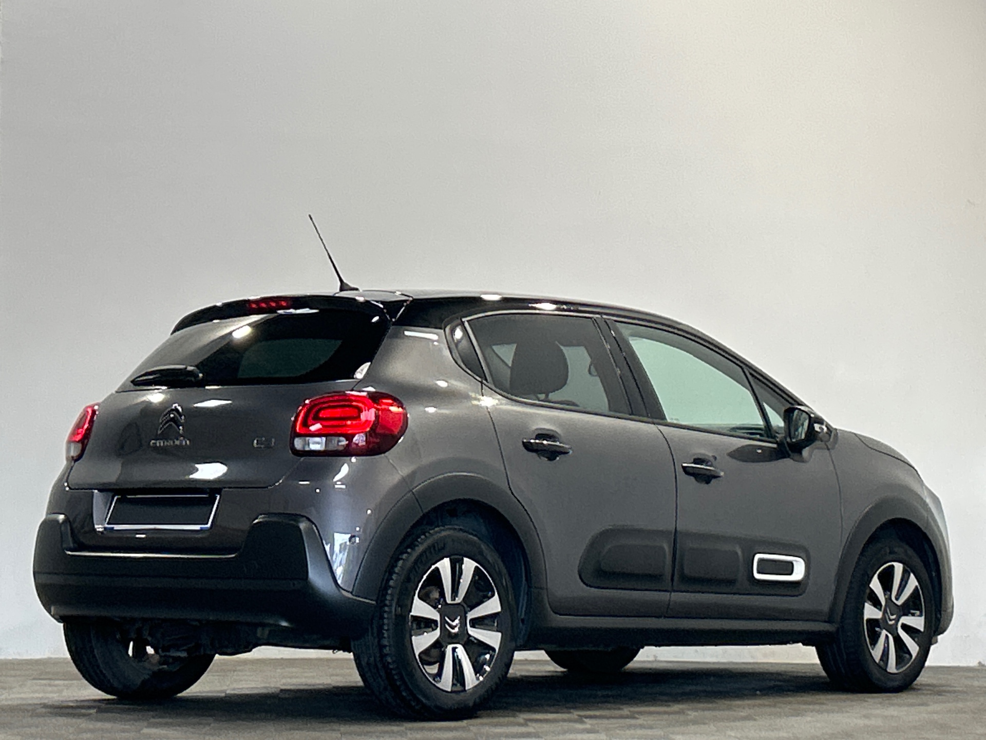 CITROEN C3 PT110 S&S BVM6 SHINE