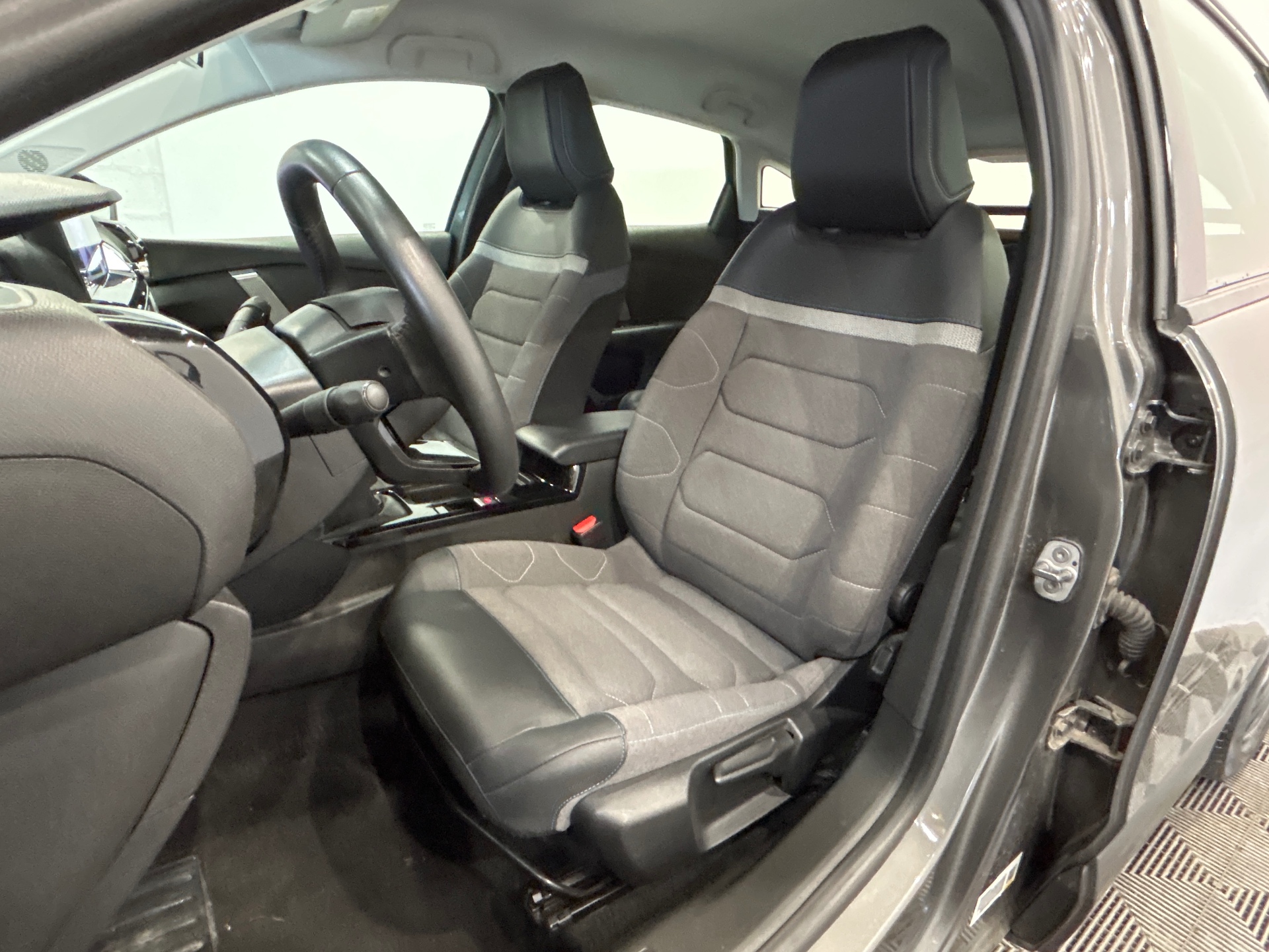 CITROEN C4 PT130 S&S BVM6 FEELPK