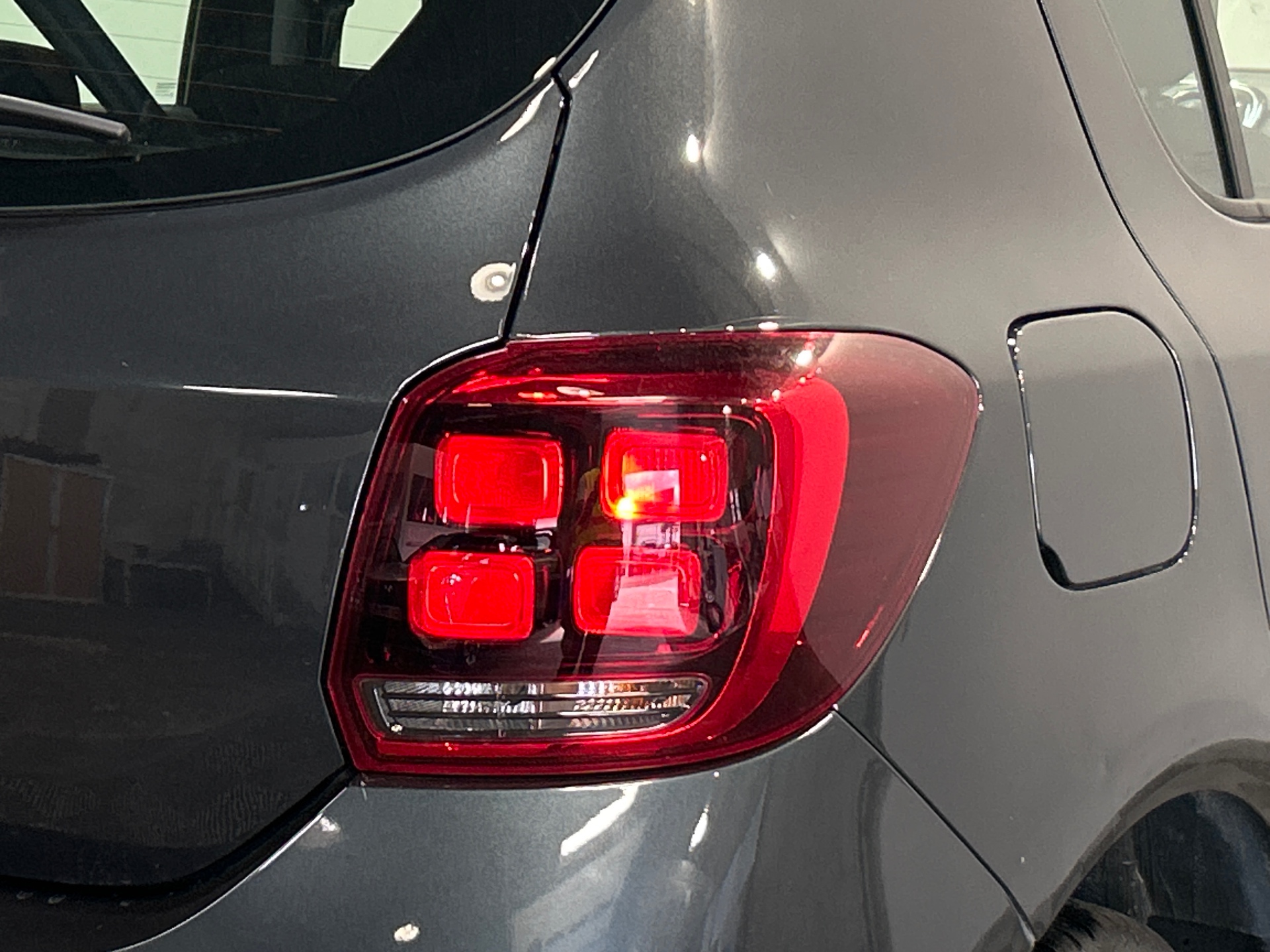 DACIA SANDERO SCe 75 City +