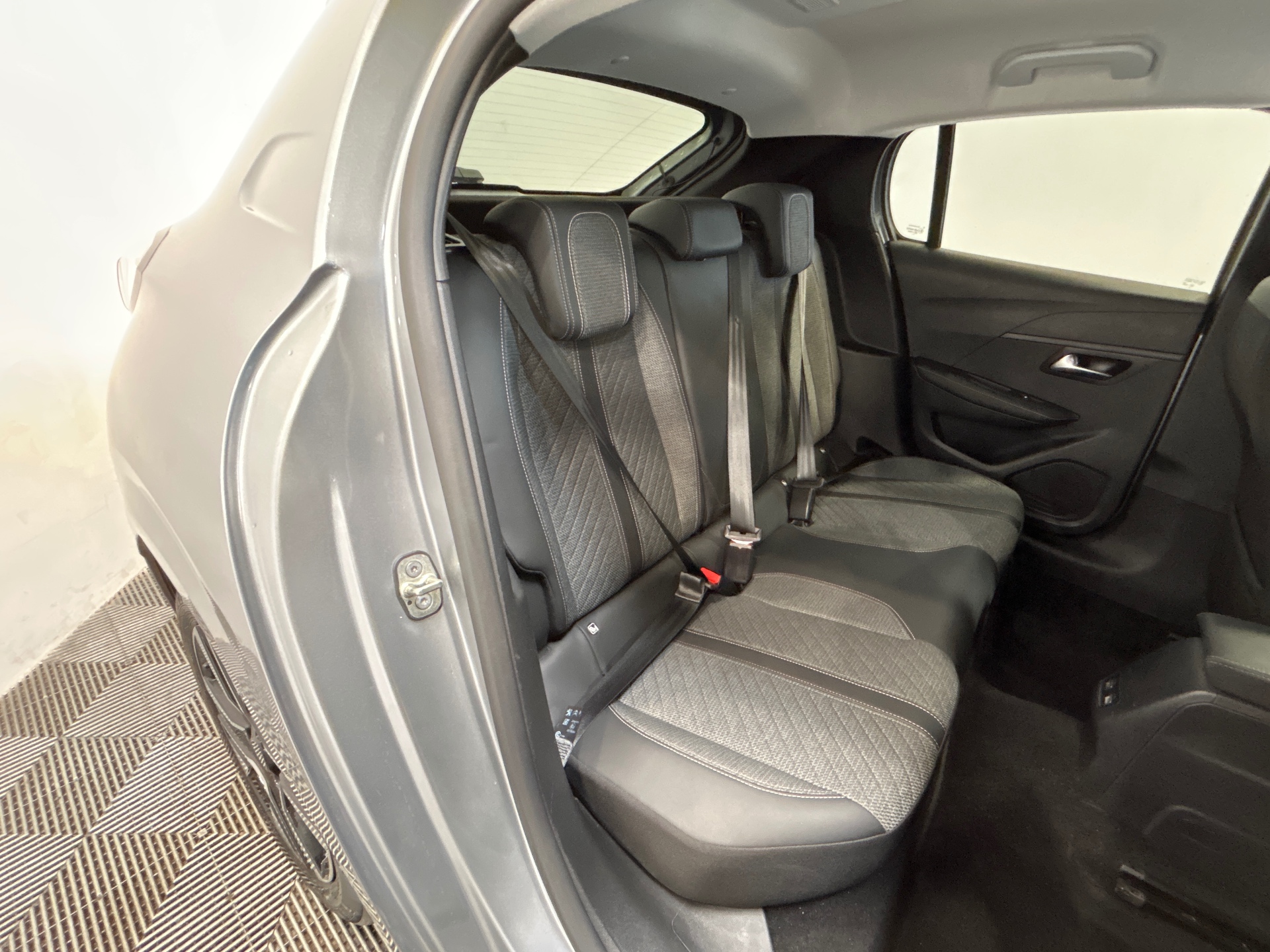 PEUGEOT 208 ALL PT100 BVM