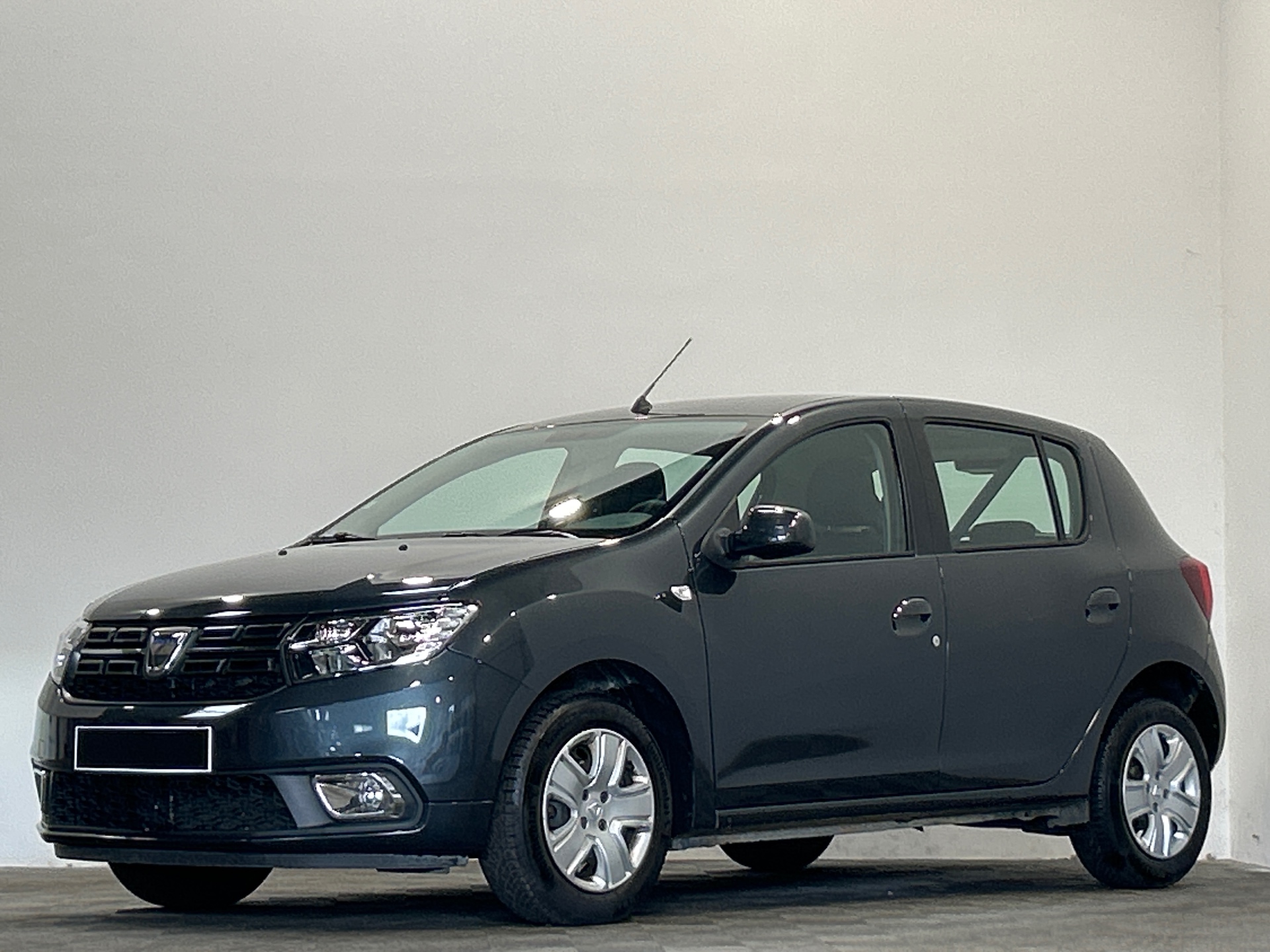 DACIA SANDERO SCe 75 City +