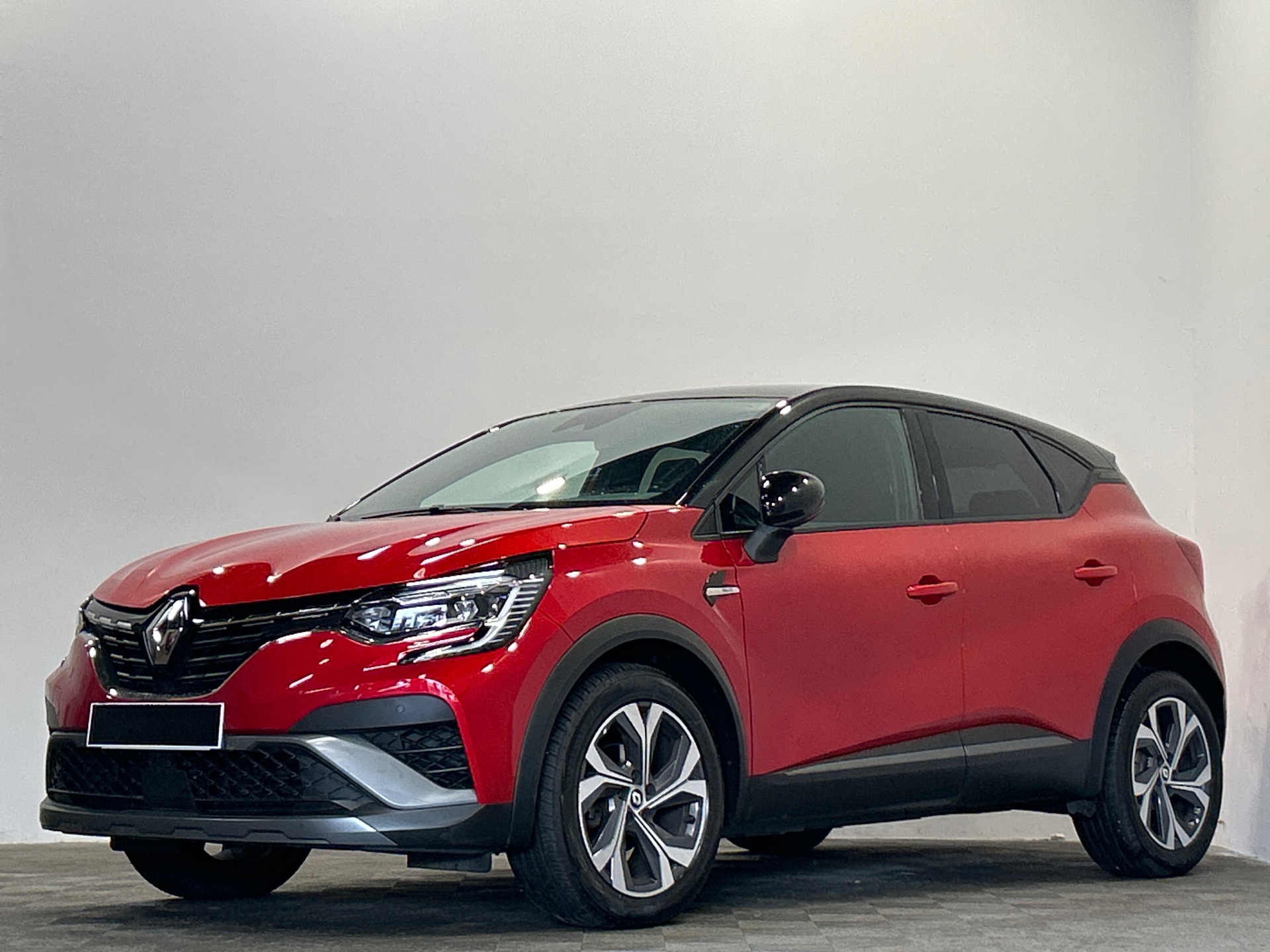 RENAULT CAPTUR R.S. line mild hybrid 160 EDC