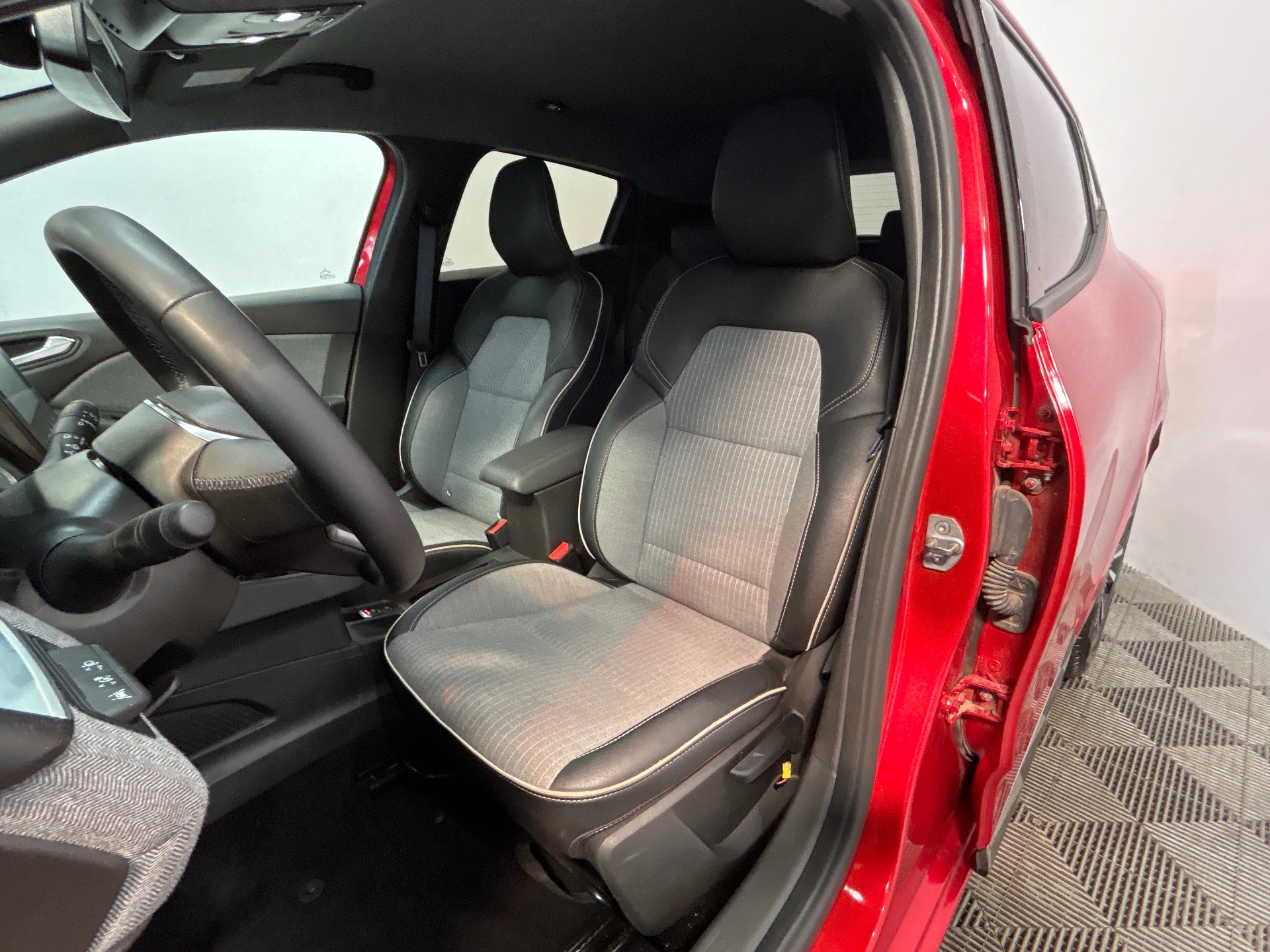 RENAULT CLIO V techno TCe 90 phase 2