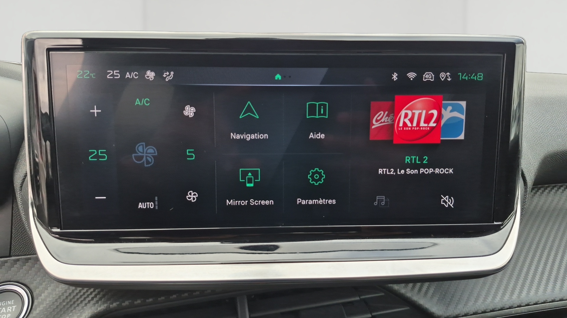 PEUGEOT 208 ALLURE PT100 BVM