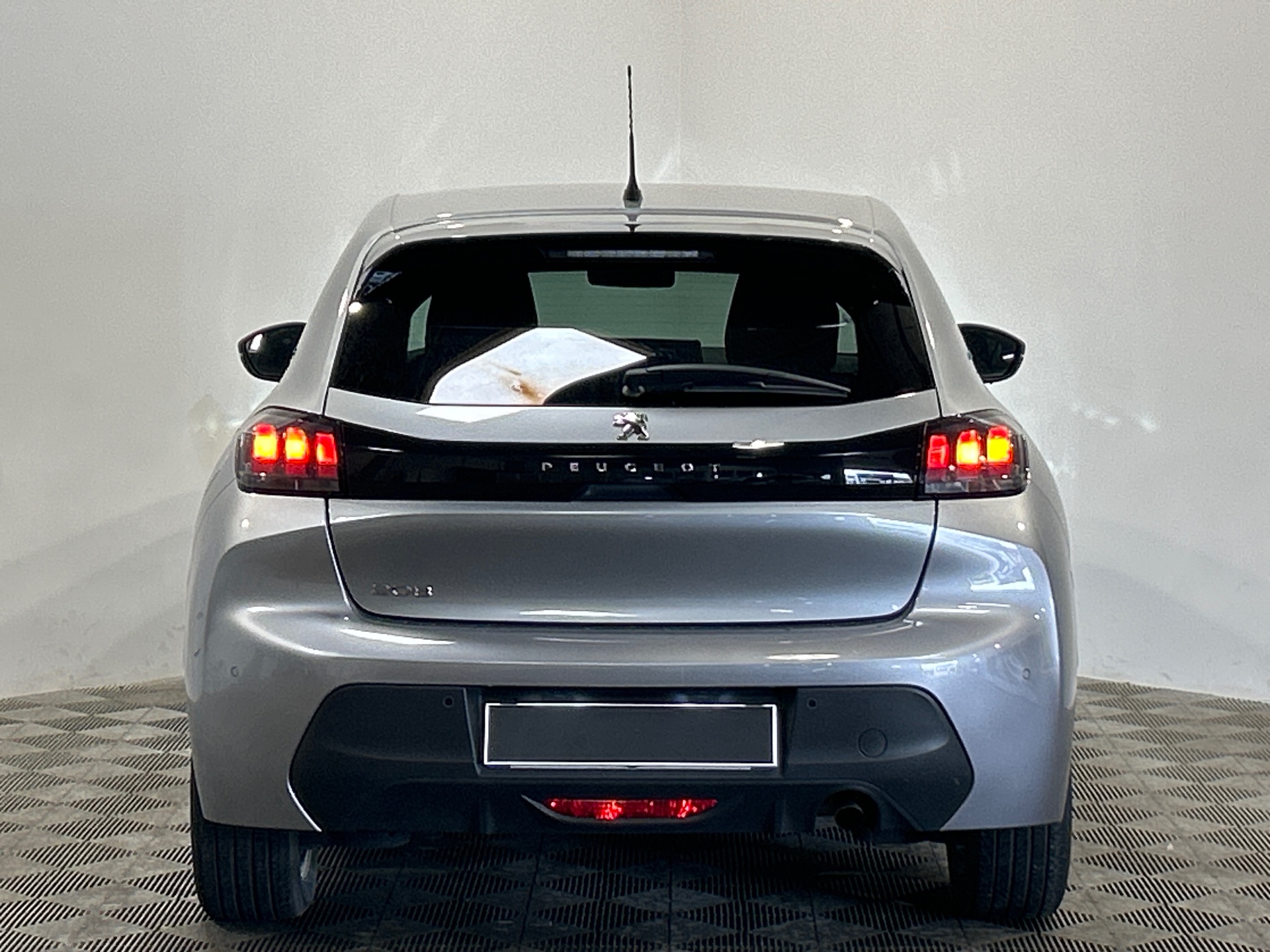 PEUGEOT 208 STYLE PURETECH 75 S&S BVM5