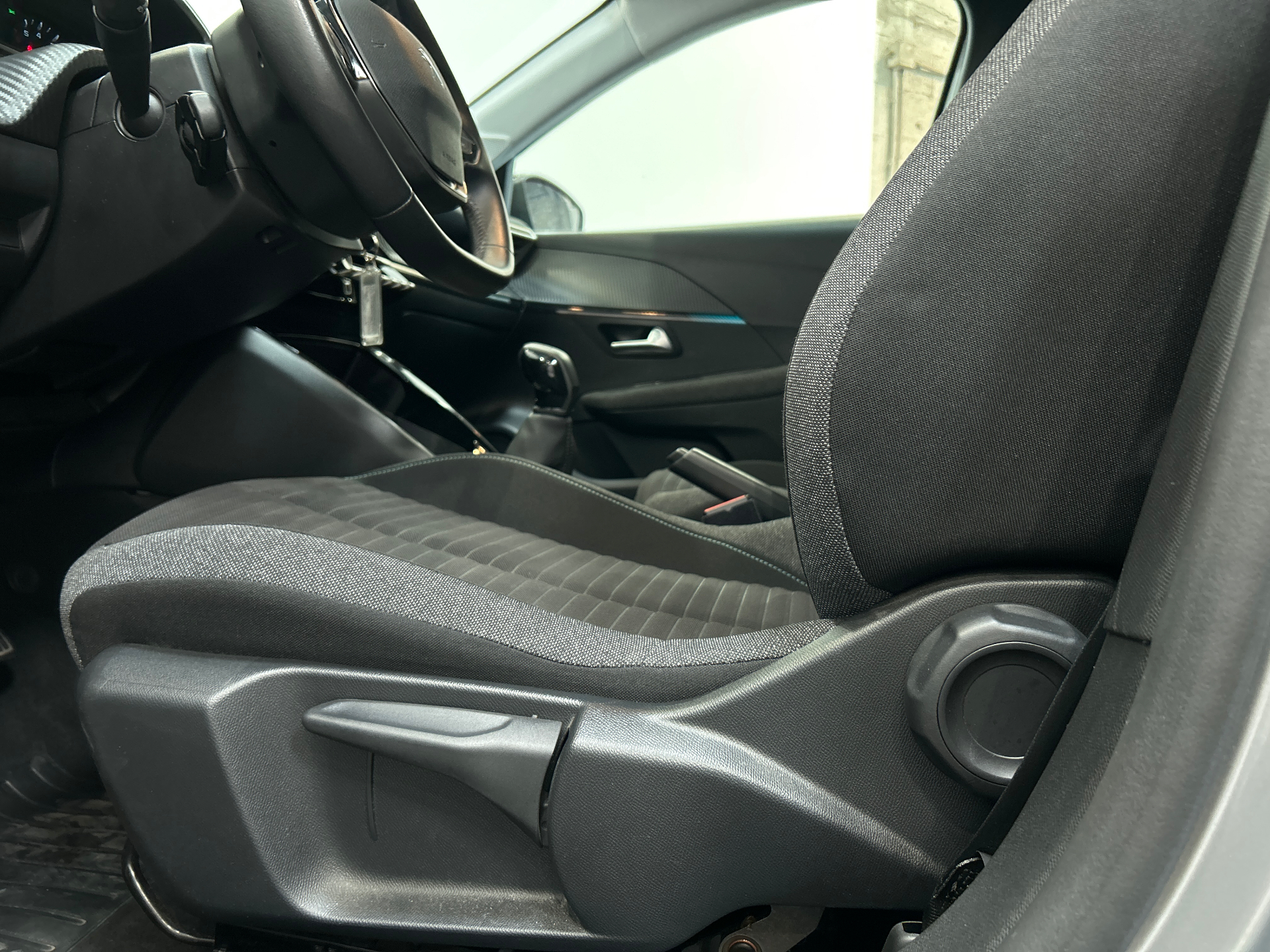 PEUGEOT 208 STYLE PURETECH 75 S&S BVM5