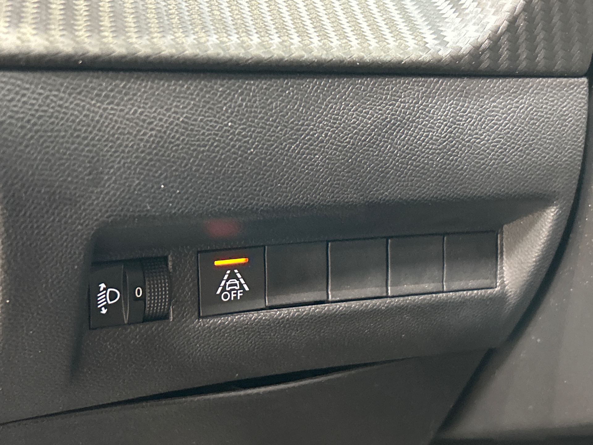 PEUGEOT 208 STYLE PURETECH 75 S&S BVM5