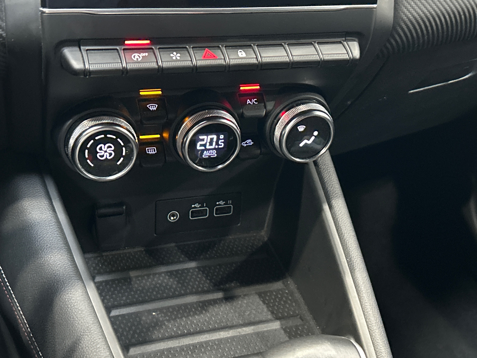 RENAULT CAPTUR R.S. line mild hybrid 160 EDC