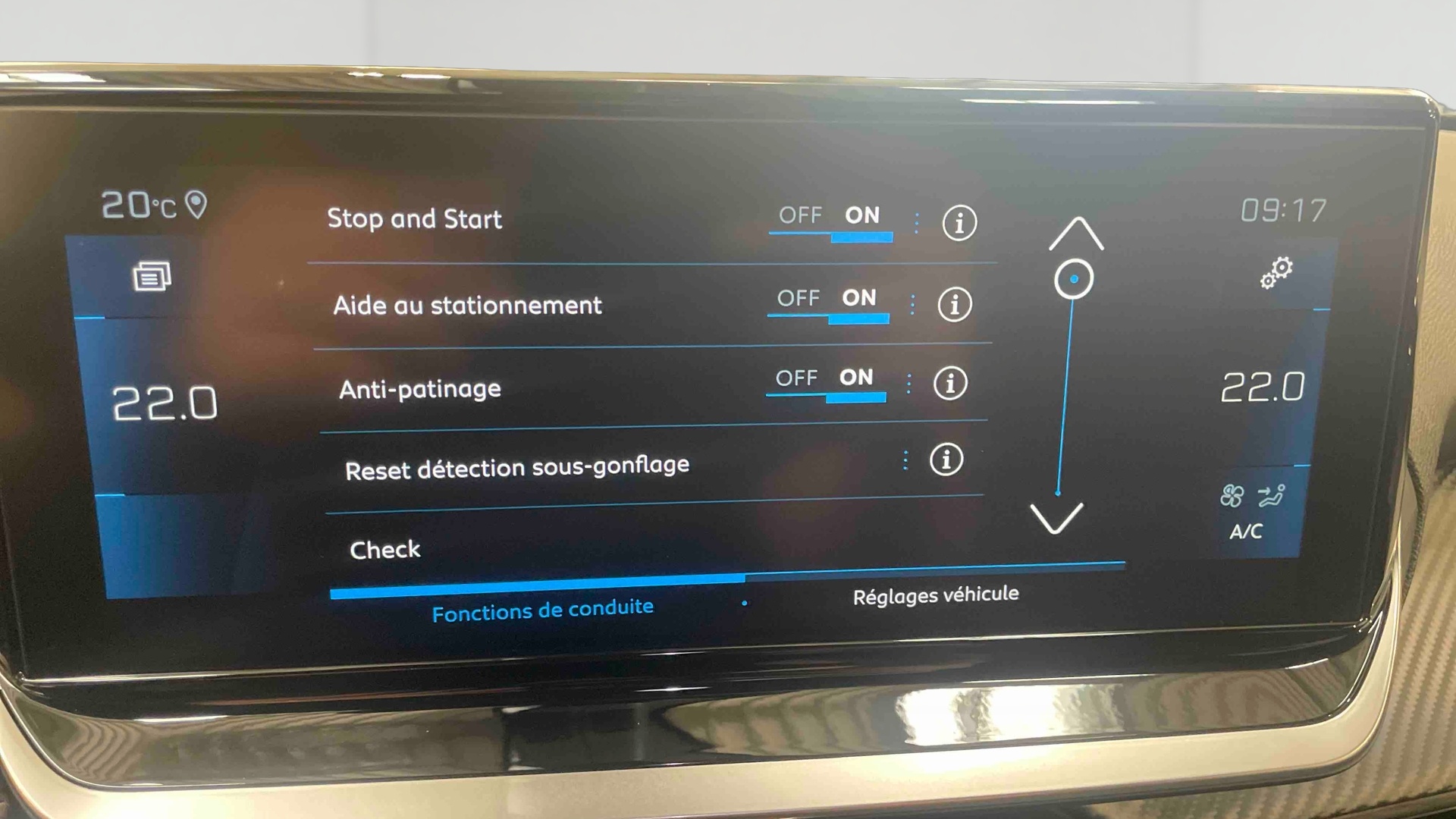 PEUGEOT 2008 PureTech 130 S&S BVM6 Allure Pack