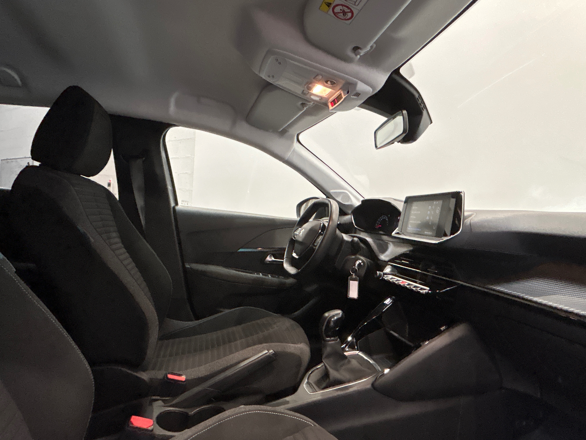 PEUGEOT 208 STYLE PURETECH 75 S&S BVM5