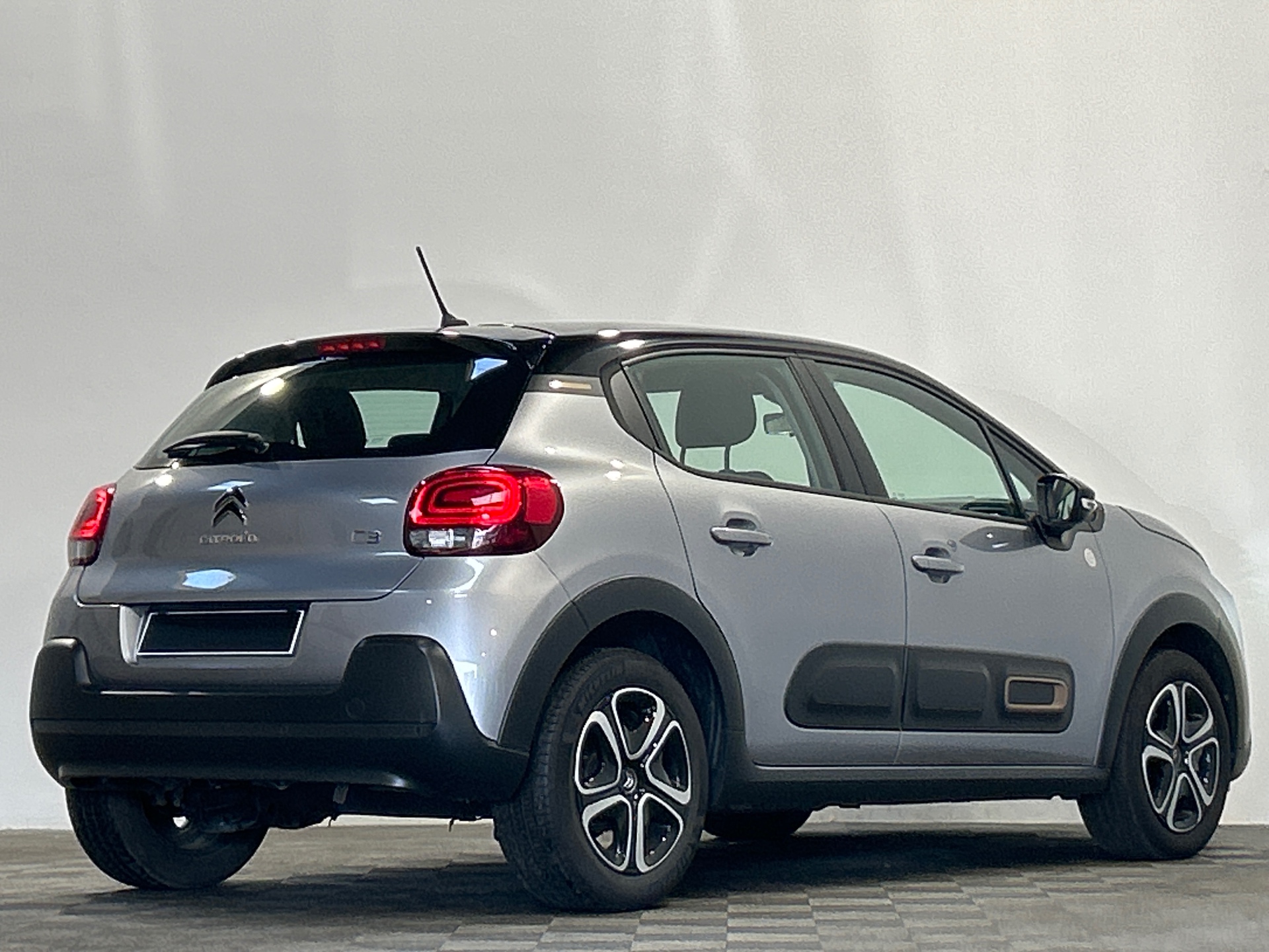 CITROEN C3 PTECH 110 S&S BVM6 C SERIES