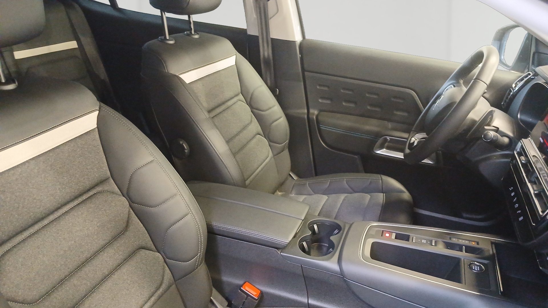 CITROEN C5 AIRCROSS Aircross Hybride 145 e-DCS6 MAX