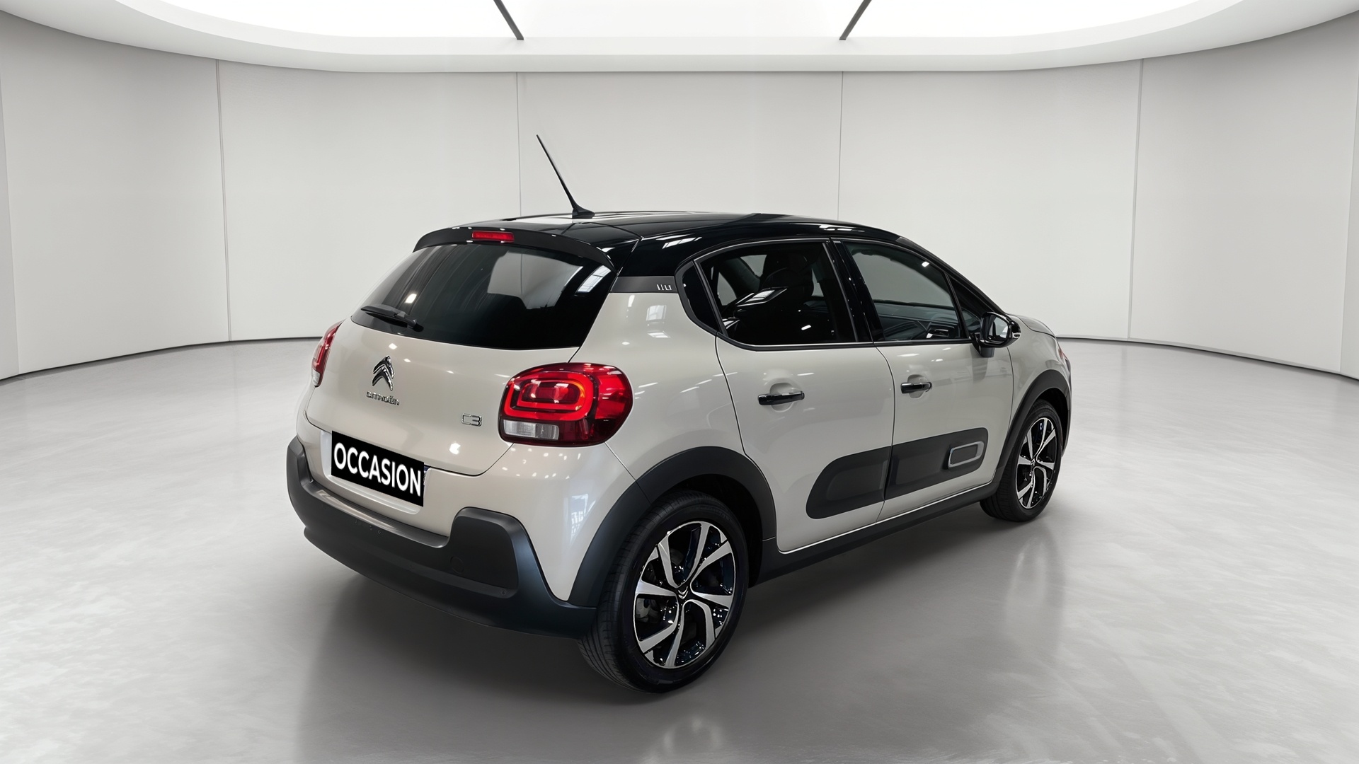 CITROEN C3 PureTech 110 BVM6 Elle - 5P