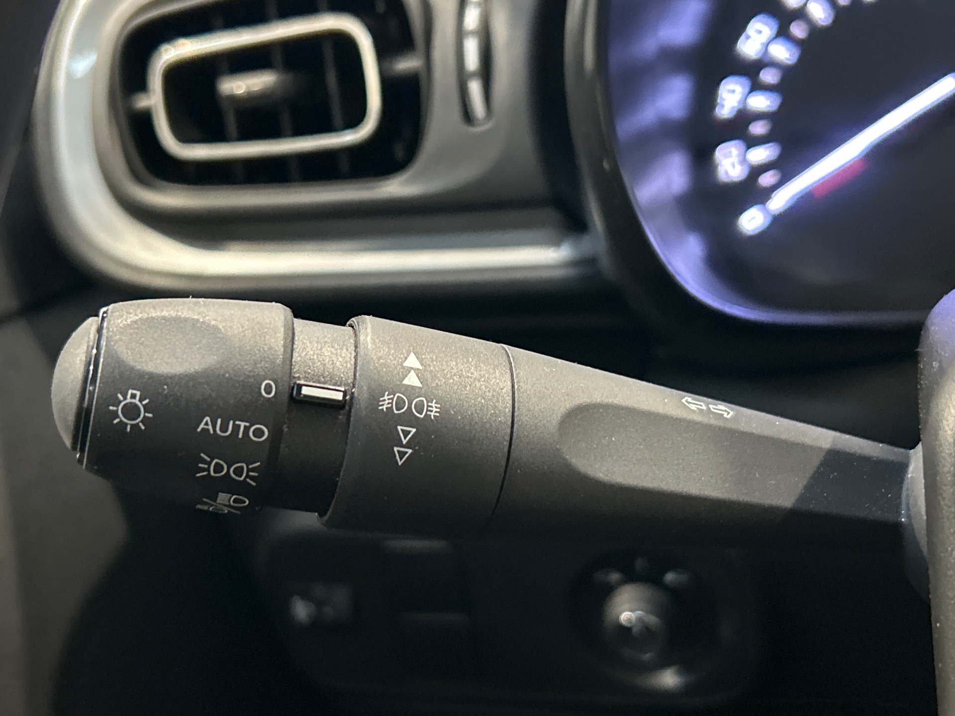 CITROEN C3 PTECH 110 S&S BVM6 C SERIES