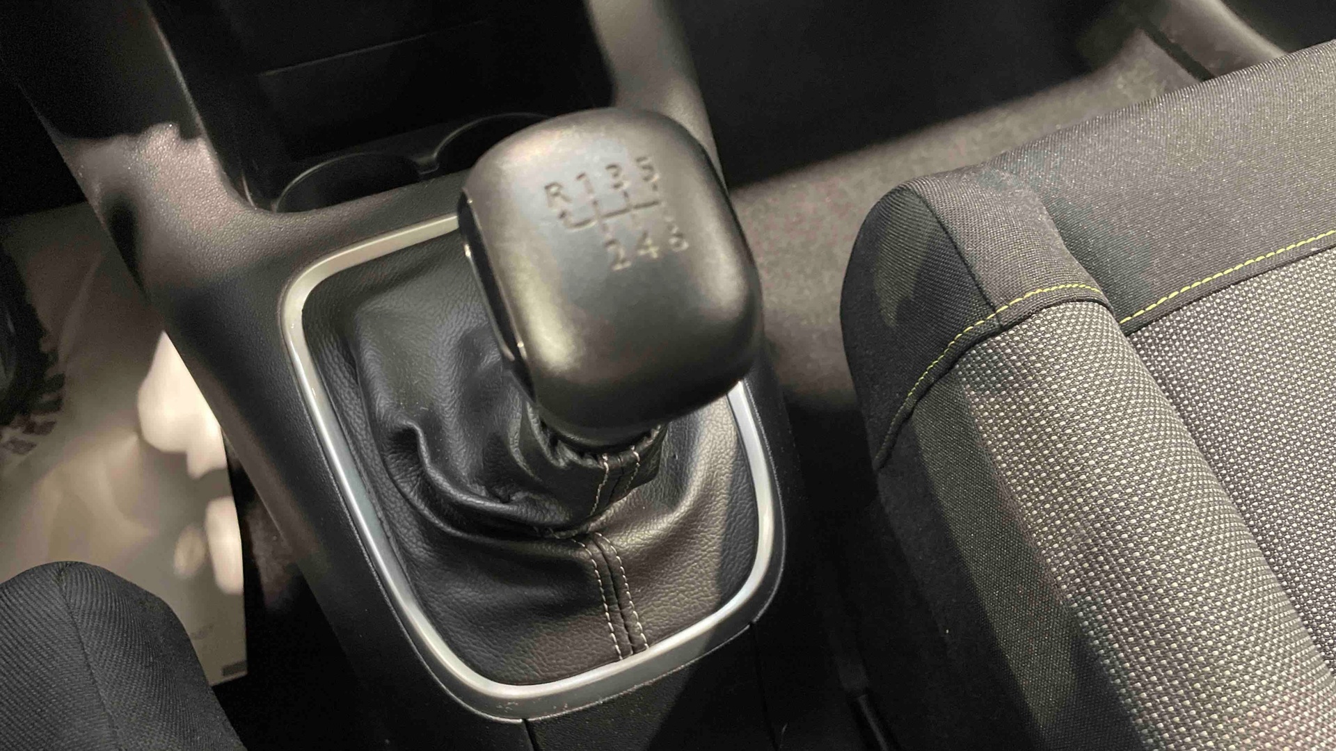 CITROEN C3 PureTech 110 S&S BVM6 Shine - 5P
