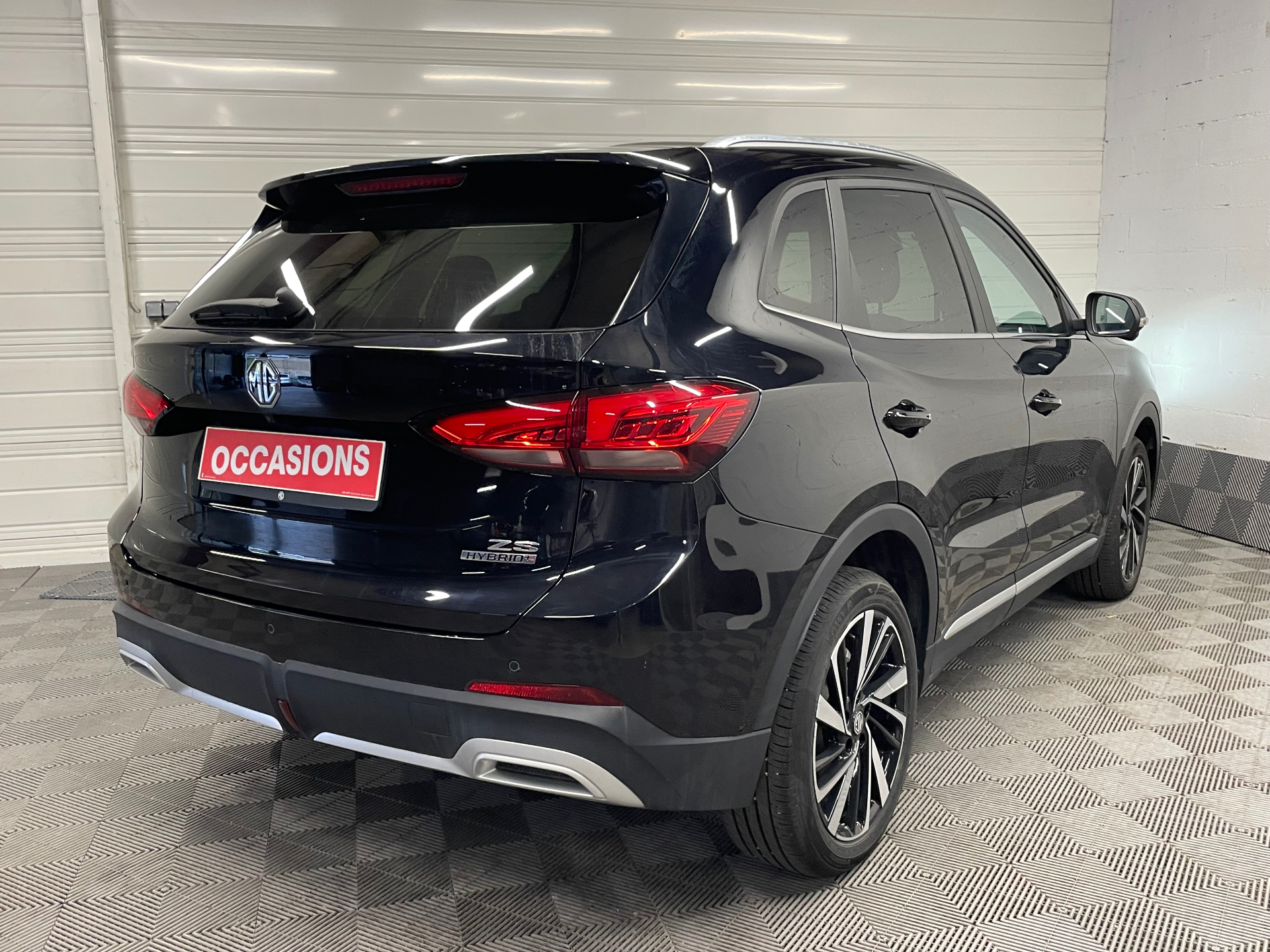 MG ZS 1.5 L Hybrid+ 197 ch Luxury