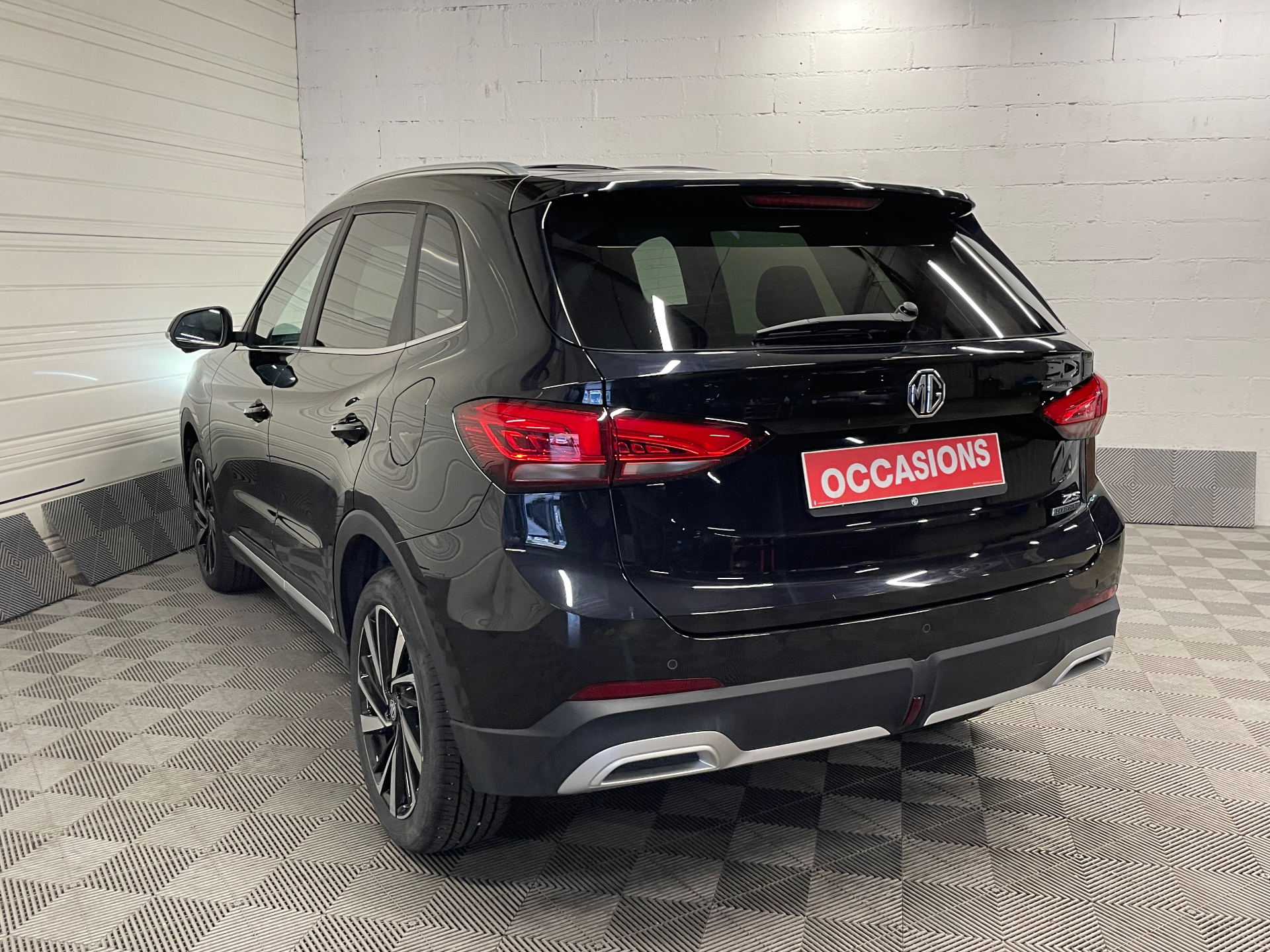 MG ZS 1.5 L Hybrid+ 197 ch Luxury