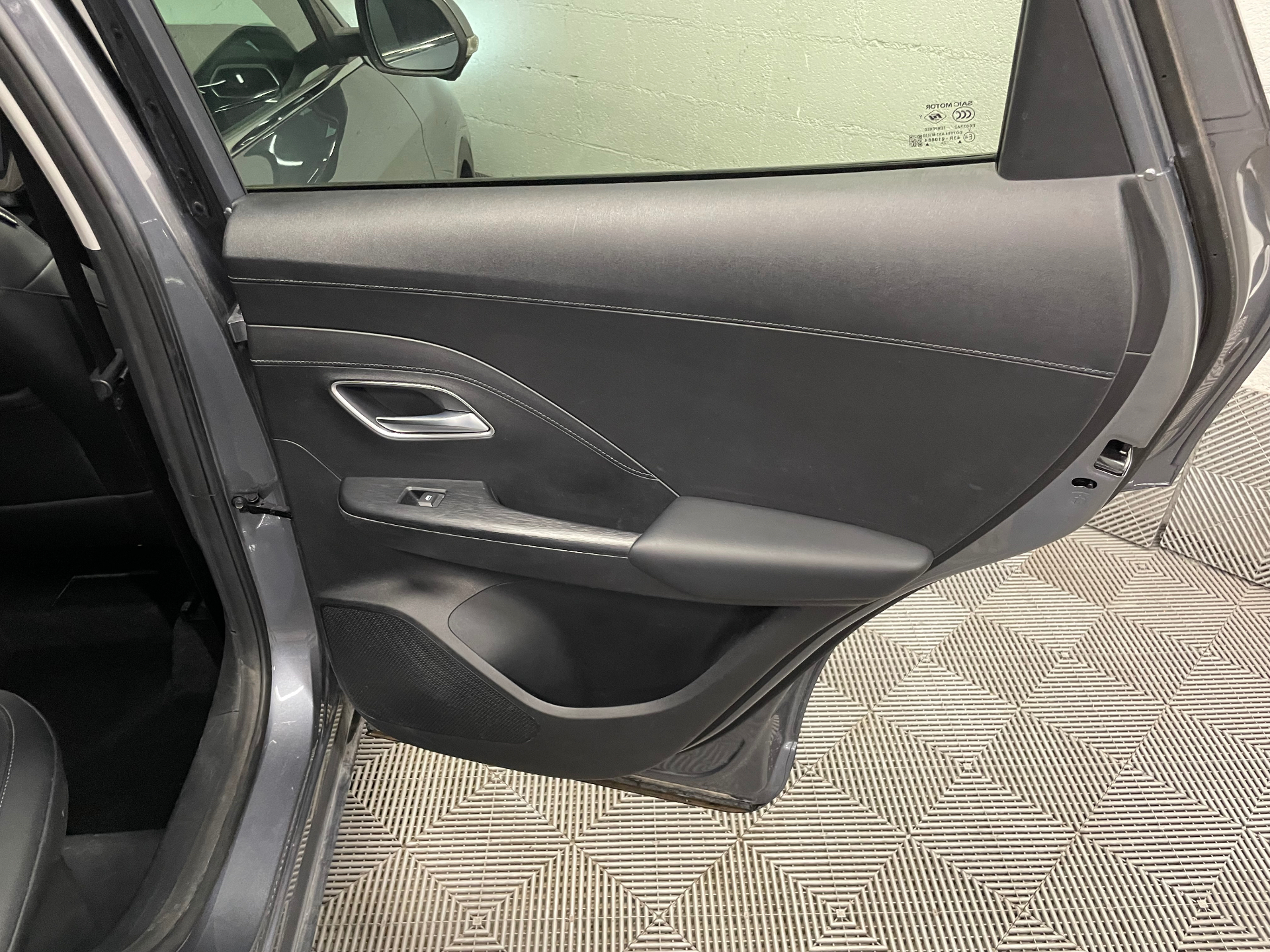MG ZS 1.5 L Hybrid+ 197 ch Luxury