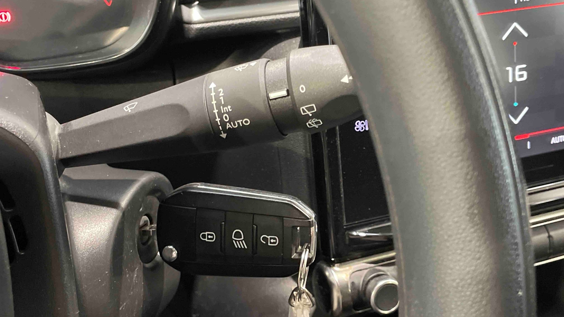 CITROEN C3 PureTech 110 S&S BVM6 Shine - 5P
