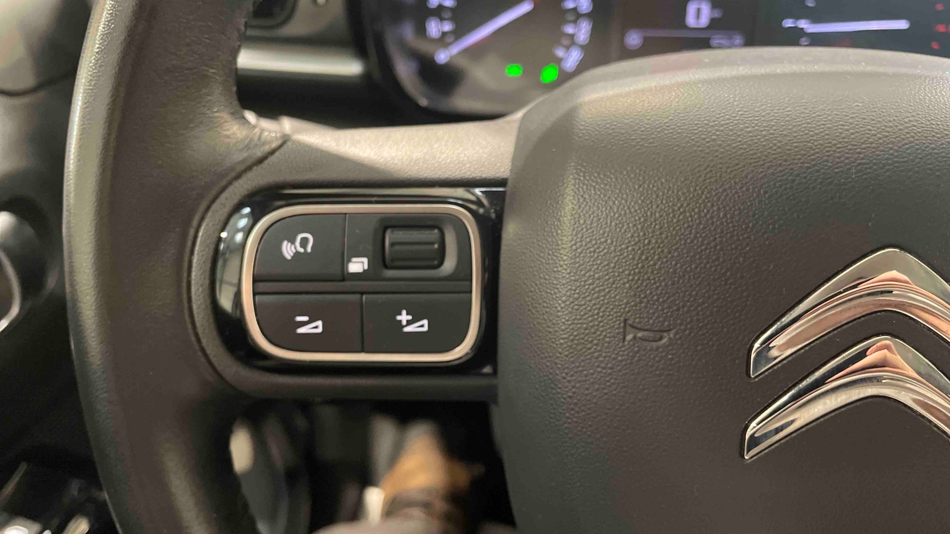 CITROEN C3 PureTech 110 S&S BVM6 Shine