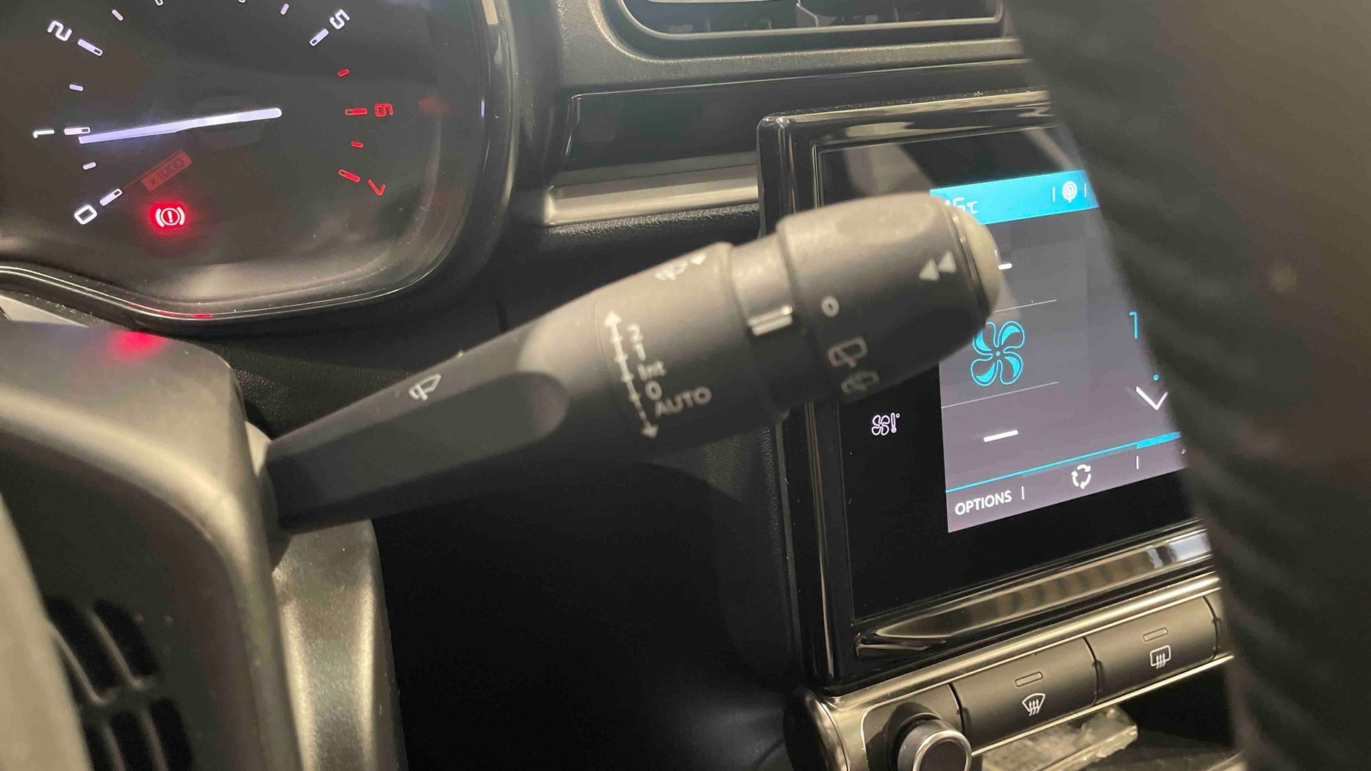 CITROEN C3 PureTech 110 S&S BVM6 Shine