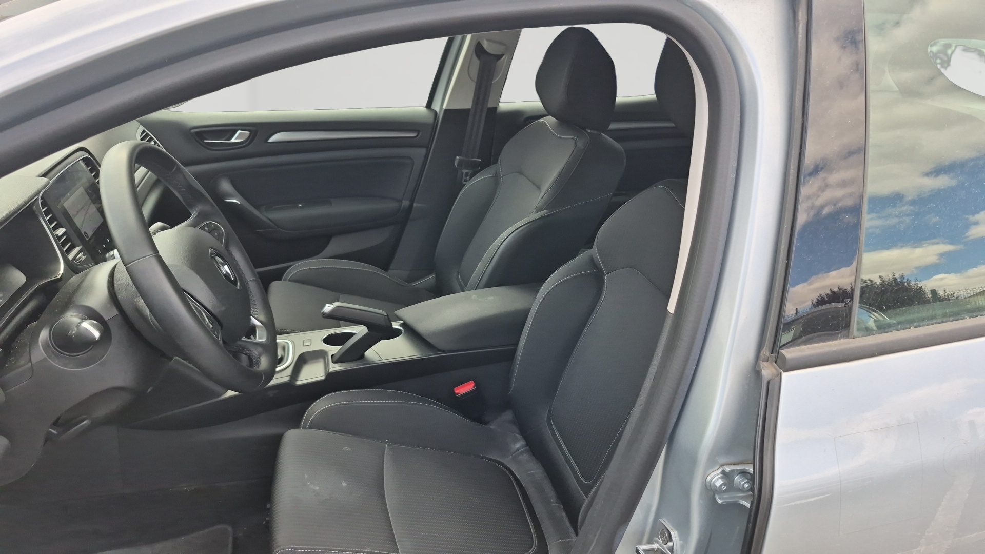 RENAULT MEGANE IV BERLINE Blue dCi 115 - 21N Business
