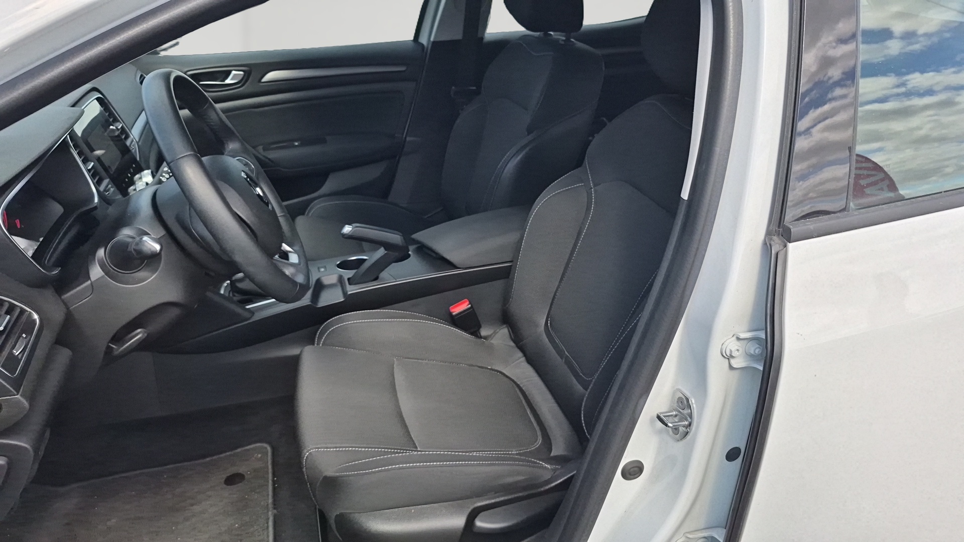 RENAULT MEGANE IV BERLINE Blue dCi 115 EDC - 21N Business
