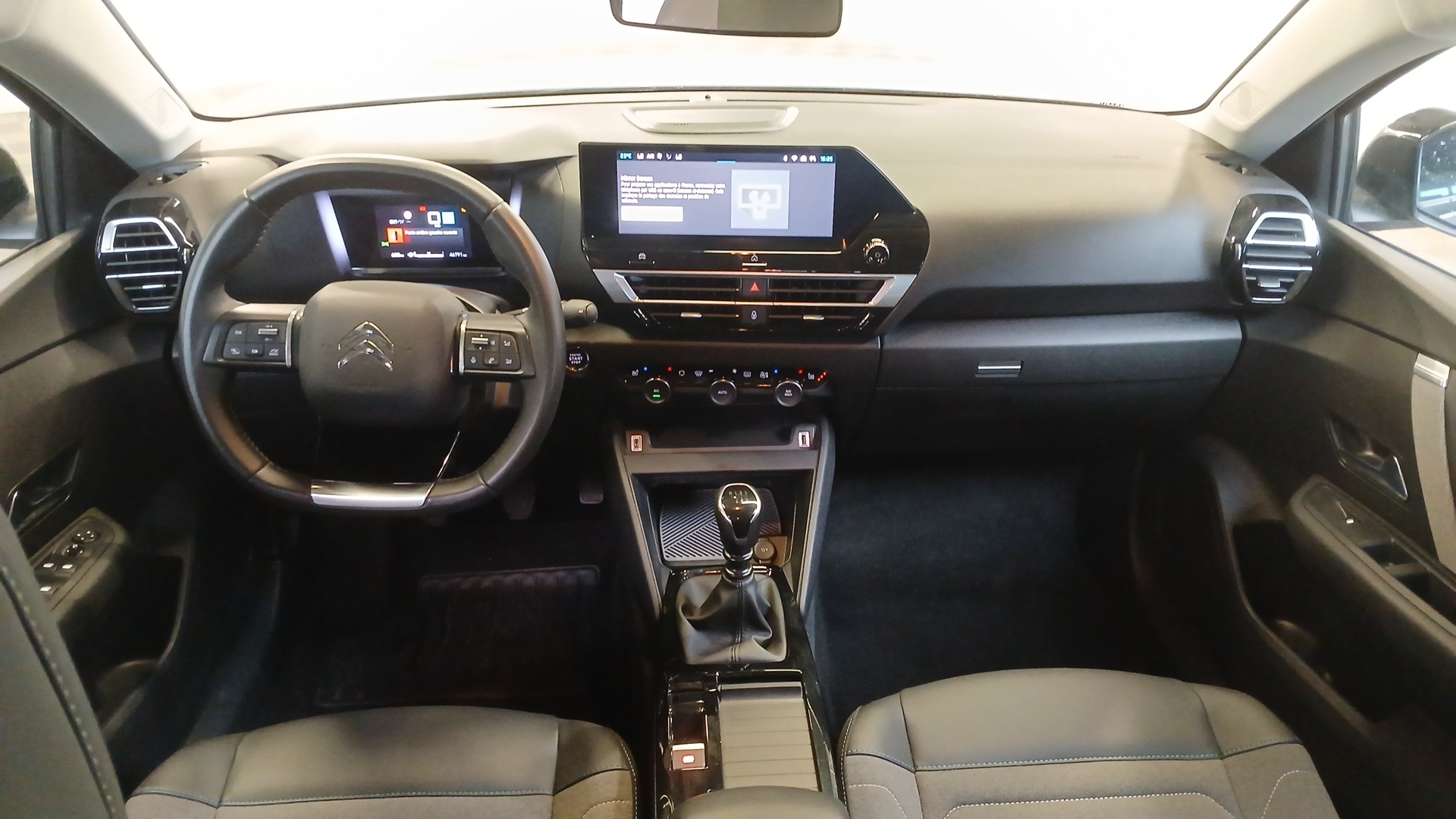 CITROEN C4 PureTech 130 BVM6 Plus