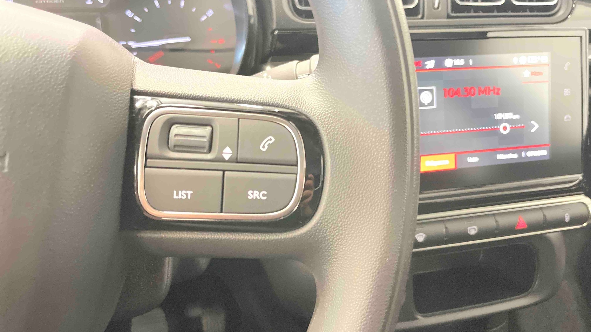 CITROEN C3 BHDI 100 S&S BVM6 SHINE EXPBlueHDi 100 S&S BVM6 Shine - 5P