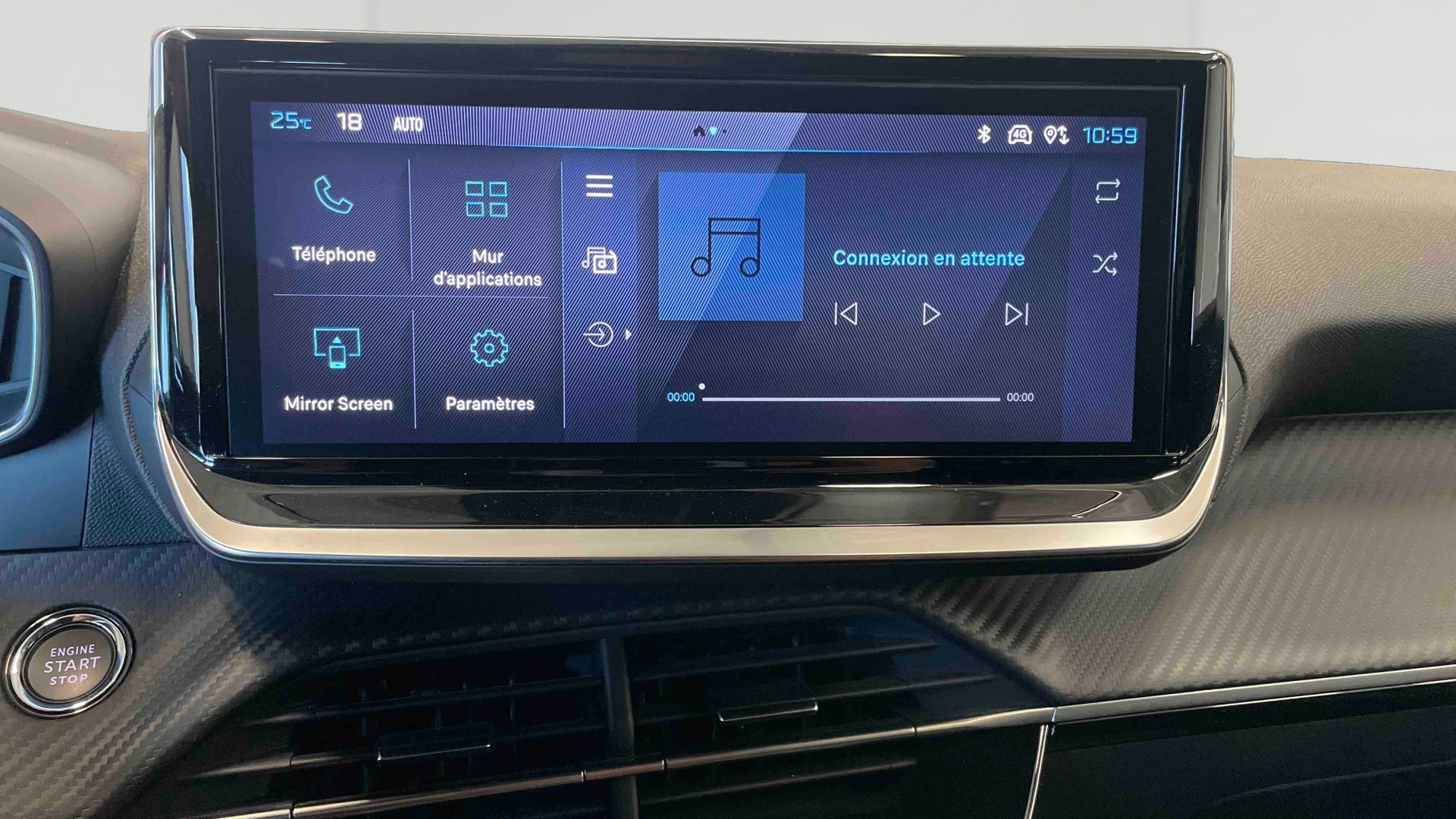 PEUGEOT 2008 Allure 100 ch BVM6