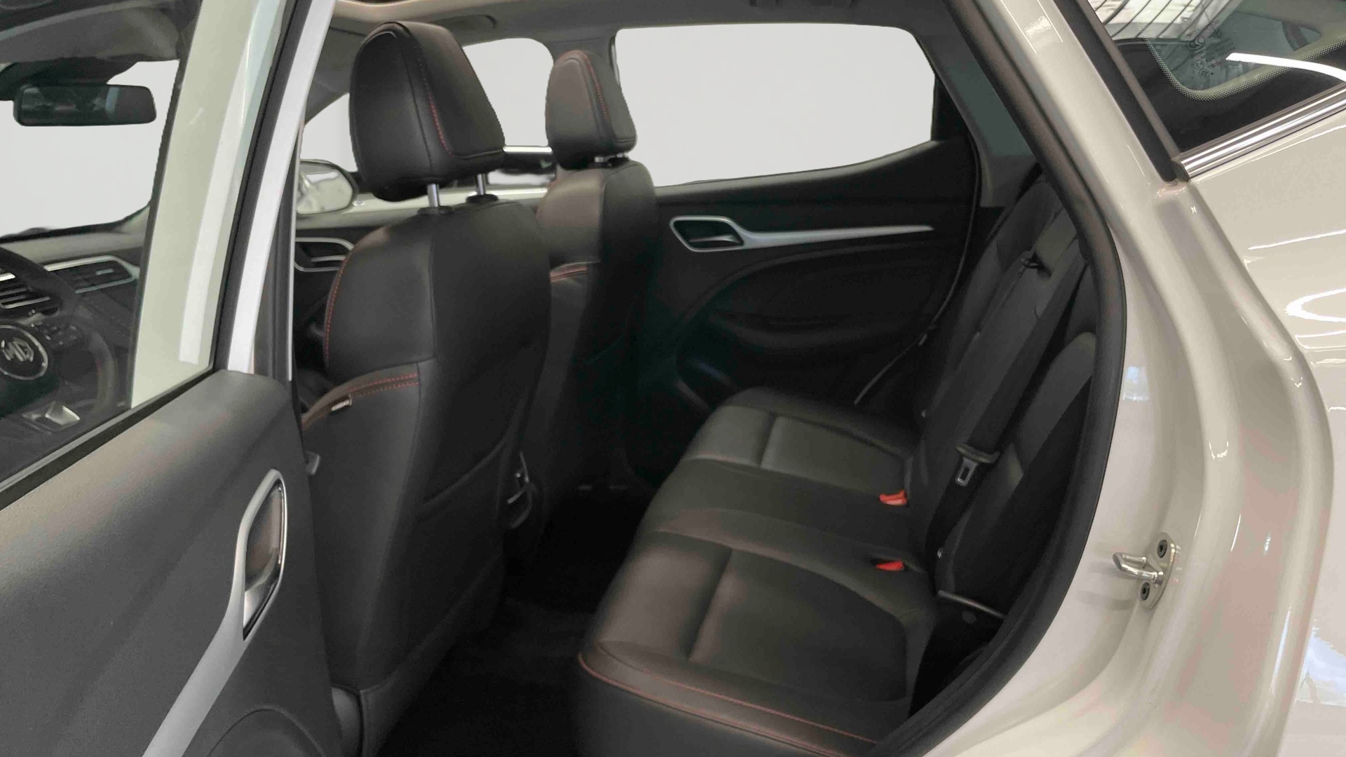 MG ZS ELECTRIQUE 51 Kwh LUXURY