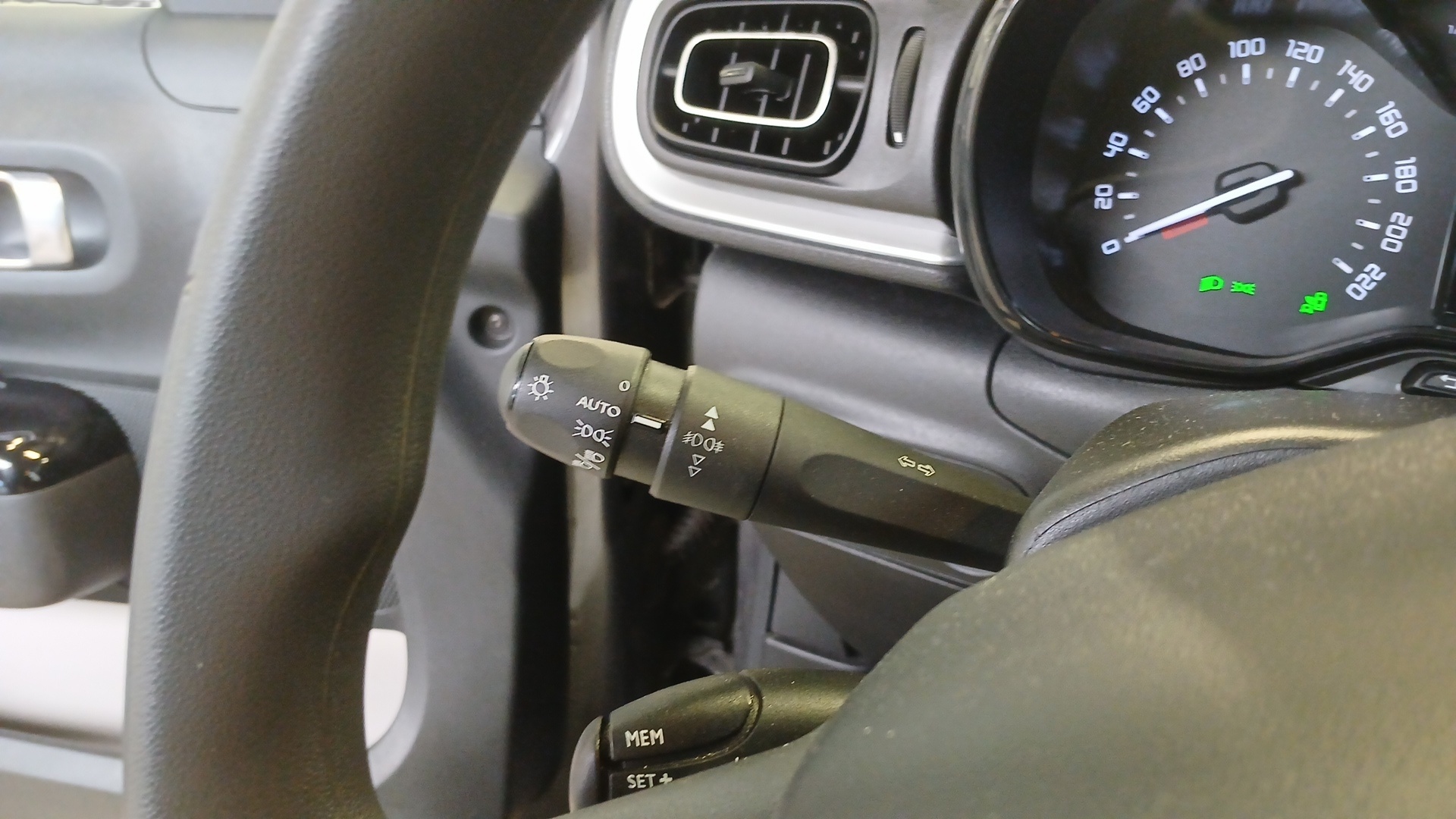 CITROEN C3 PT110 S&S BVM6 SHINE