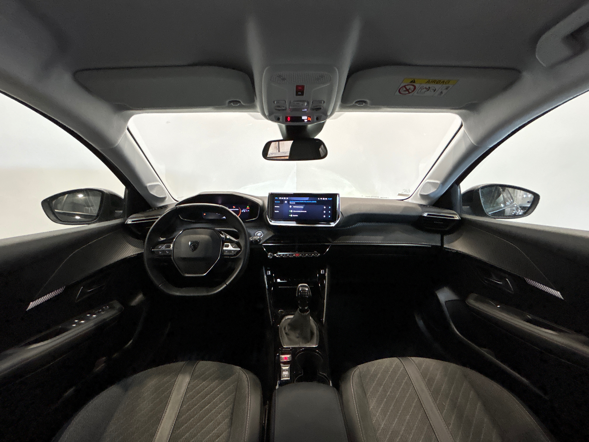 PEUGEOT 208 ALL PT100 BVM