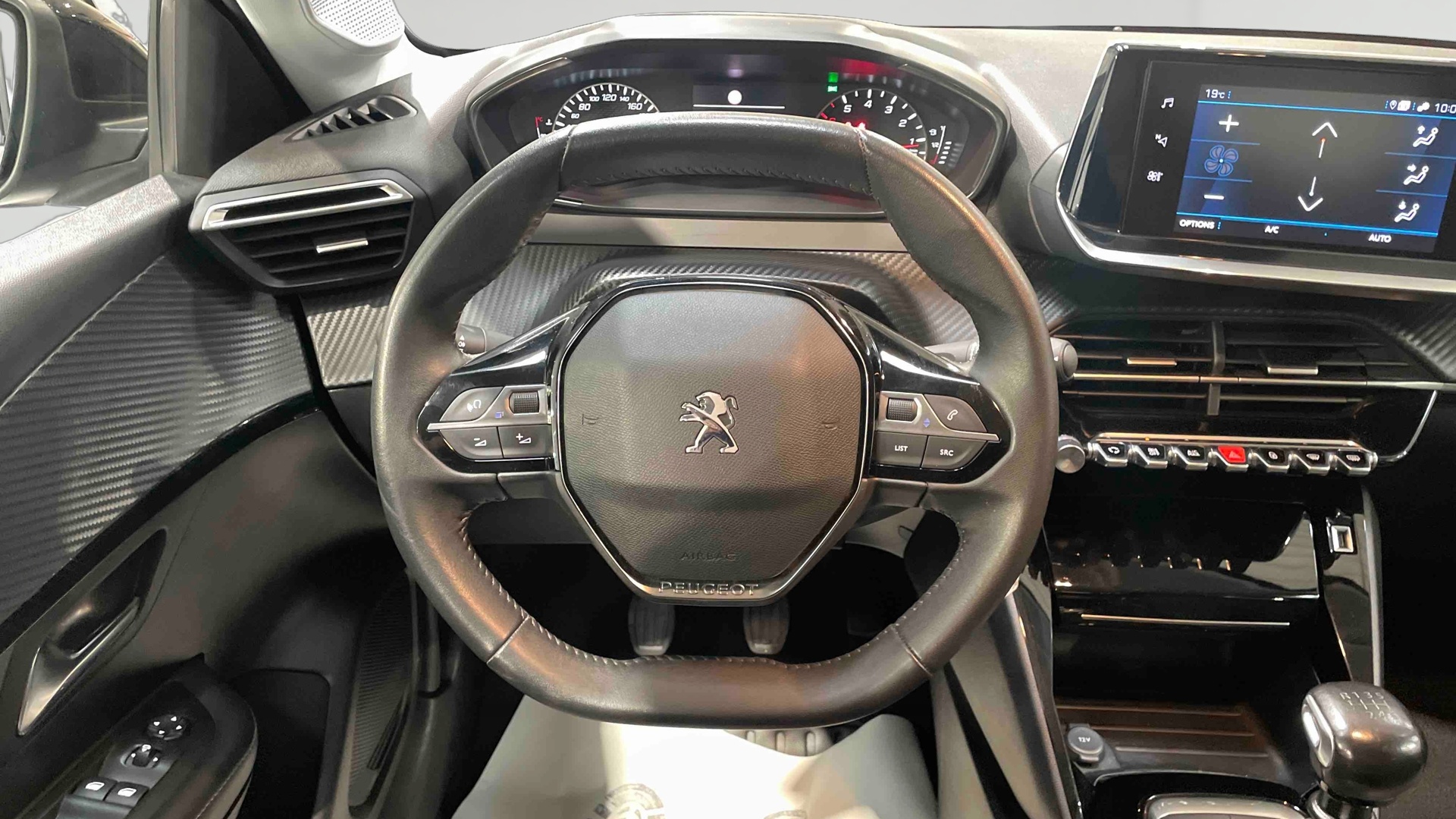 PEUGEOT 208 PureTech 100 S&S BVM6 Allure