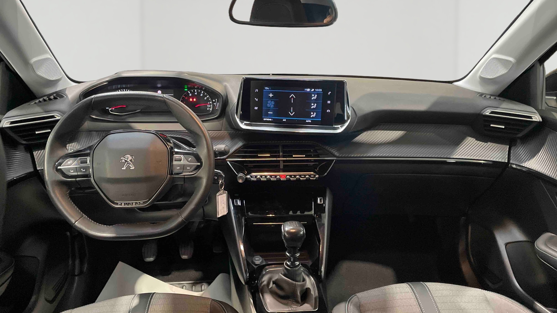 PEUGEOT 208 PureTech 100 S&S BVM6 Allure