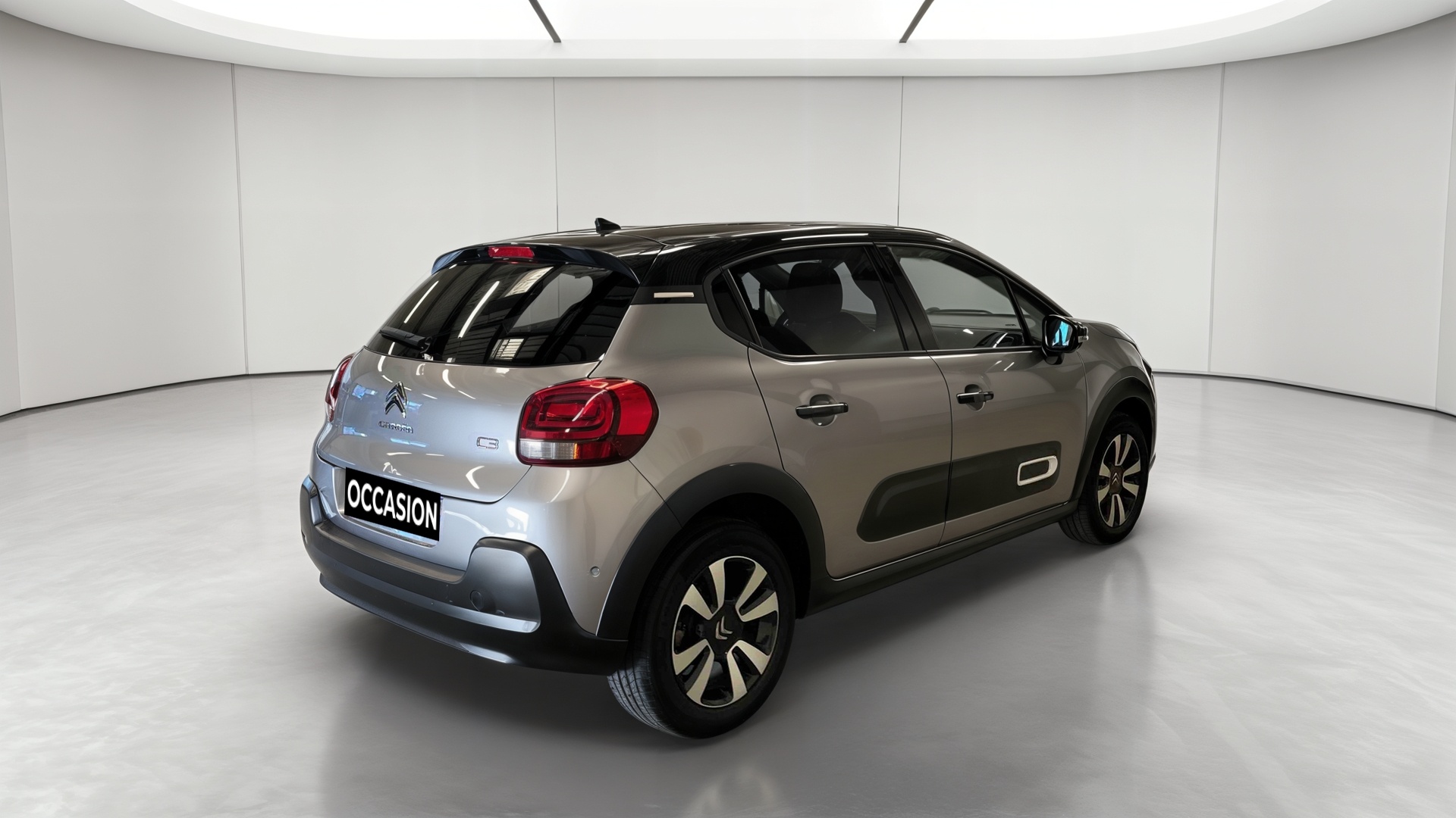 CITROEN C3 BHDI 100 S&S BVM6 SHINE EXPBlueHDi 100 S&S BVM6 Shine - 5P