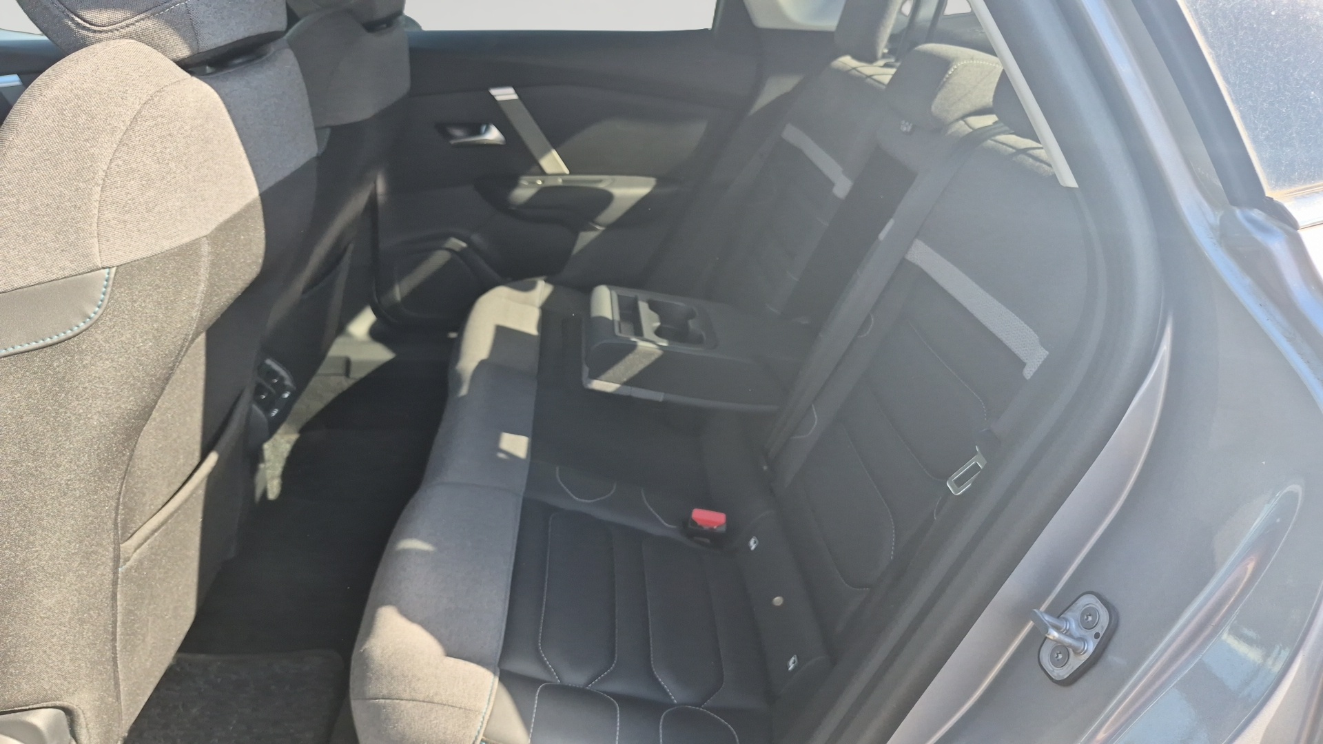 CITROEN C4 X PTECH 130 S&S EAT8 SHINE