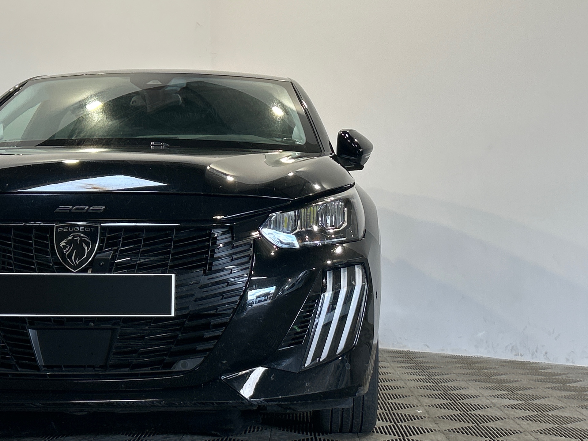 PEUGEOT 208 ALL PT100 BVM