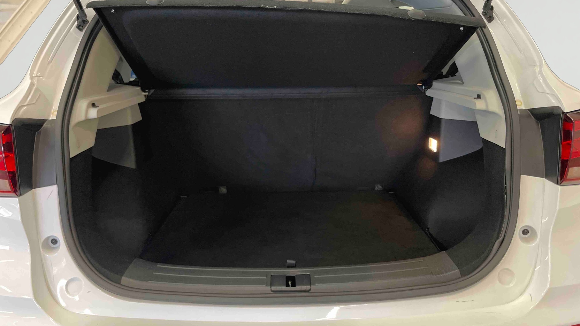 MG ZS ELECTRIQUE 51 Kwh LUXURY