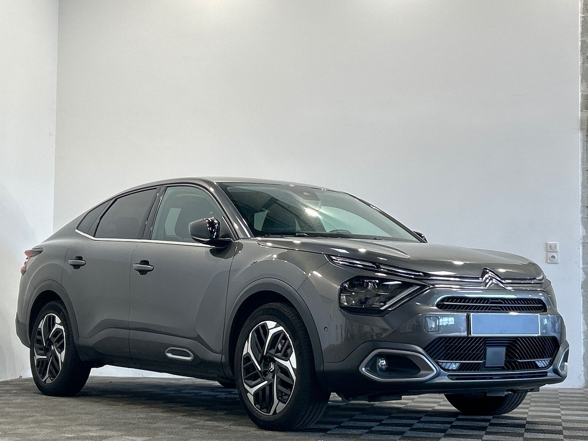 CITROEN C4 X BHDI 130 S&S EAT8 SHINE