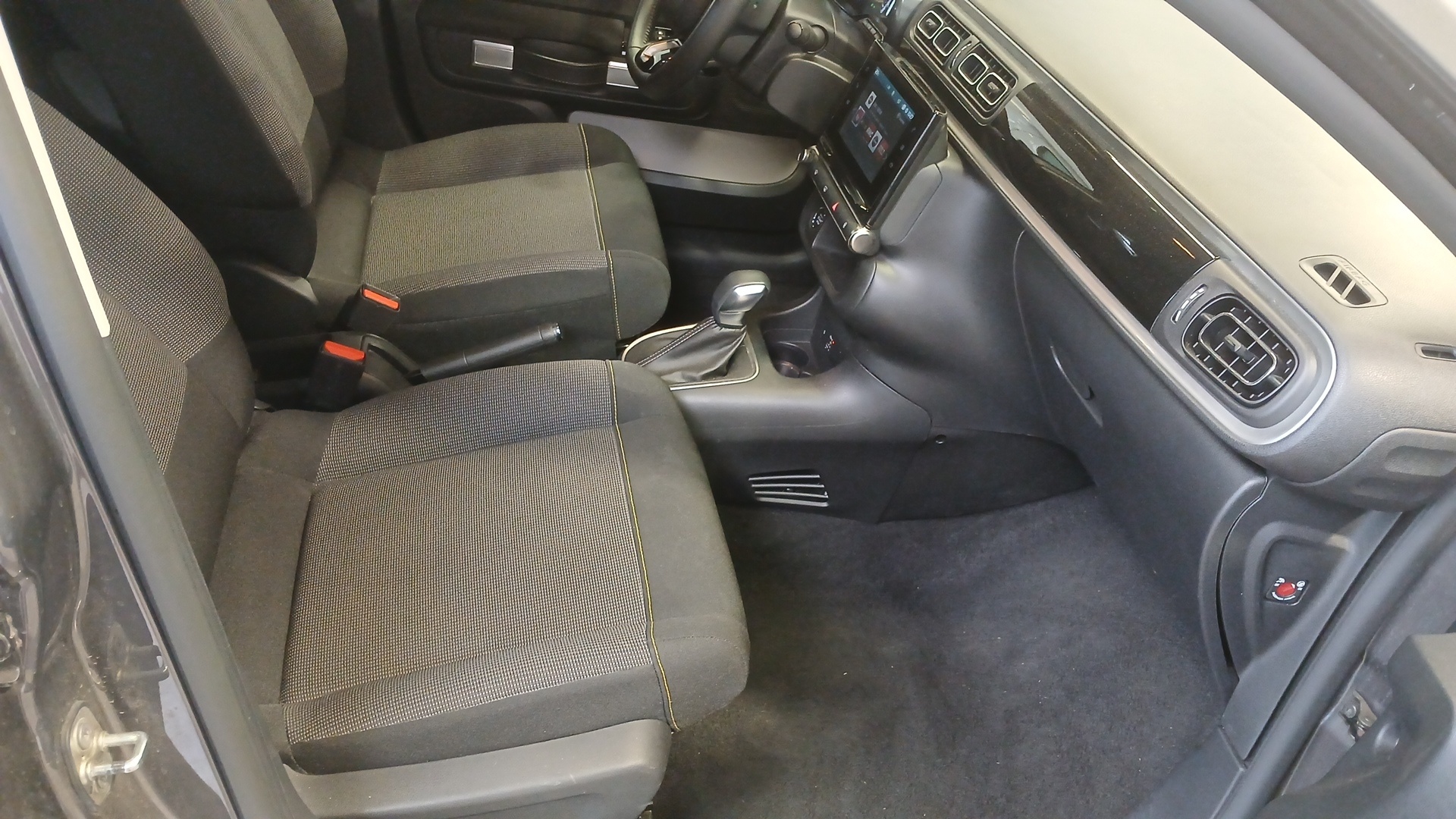CITROEN C3 PURETECH 110 S&S EAT6 MAX