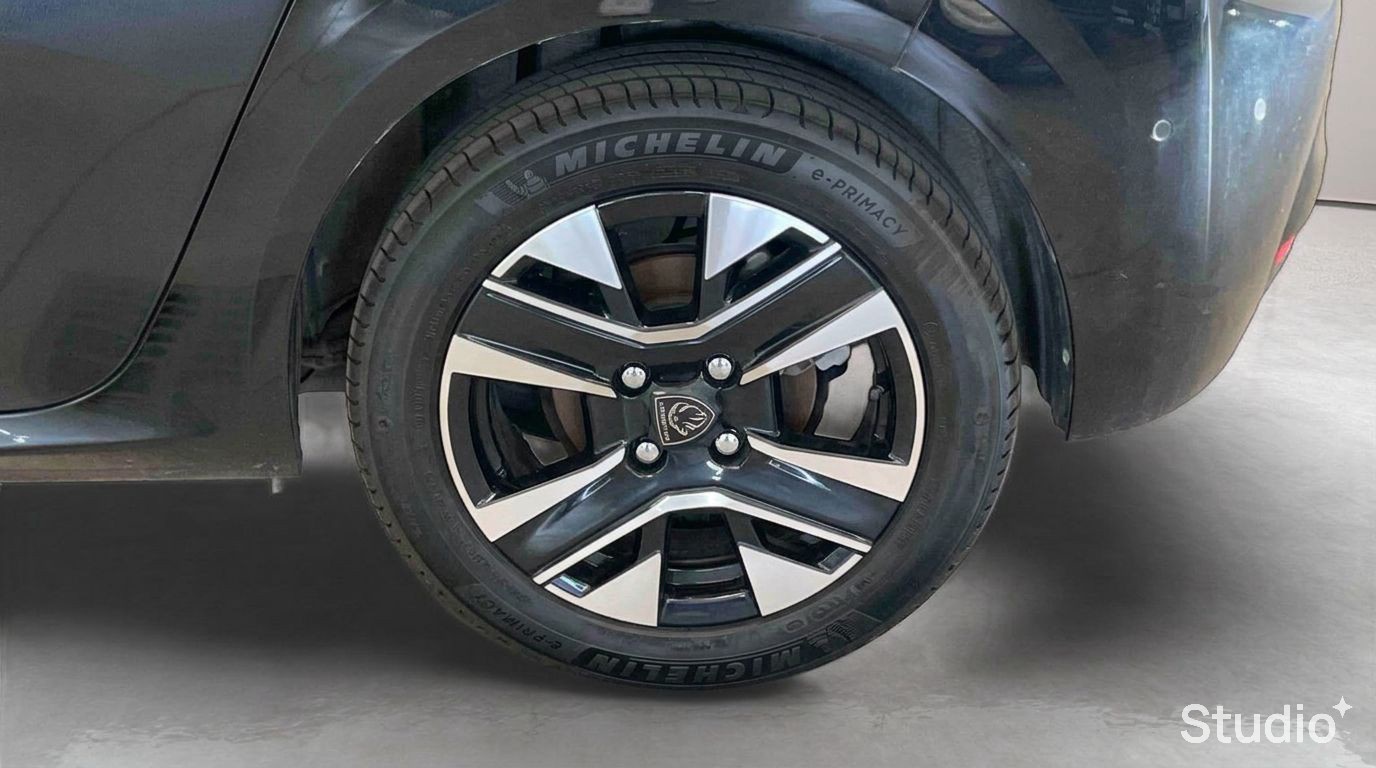 PEUGEOT 208 Allure 100 ch BVM6