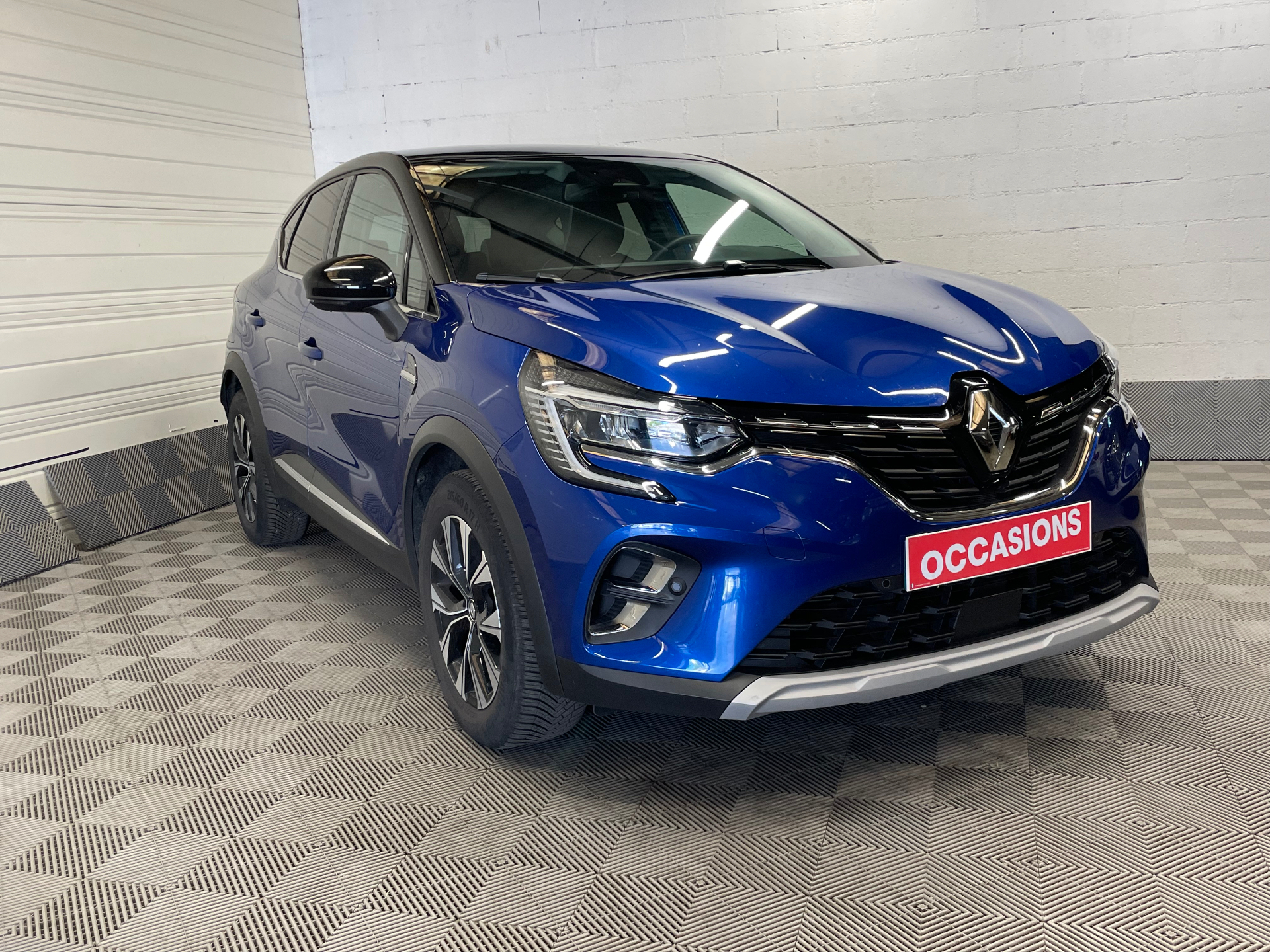 RENAULT CAPTUR TCe 90 Techno