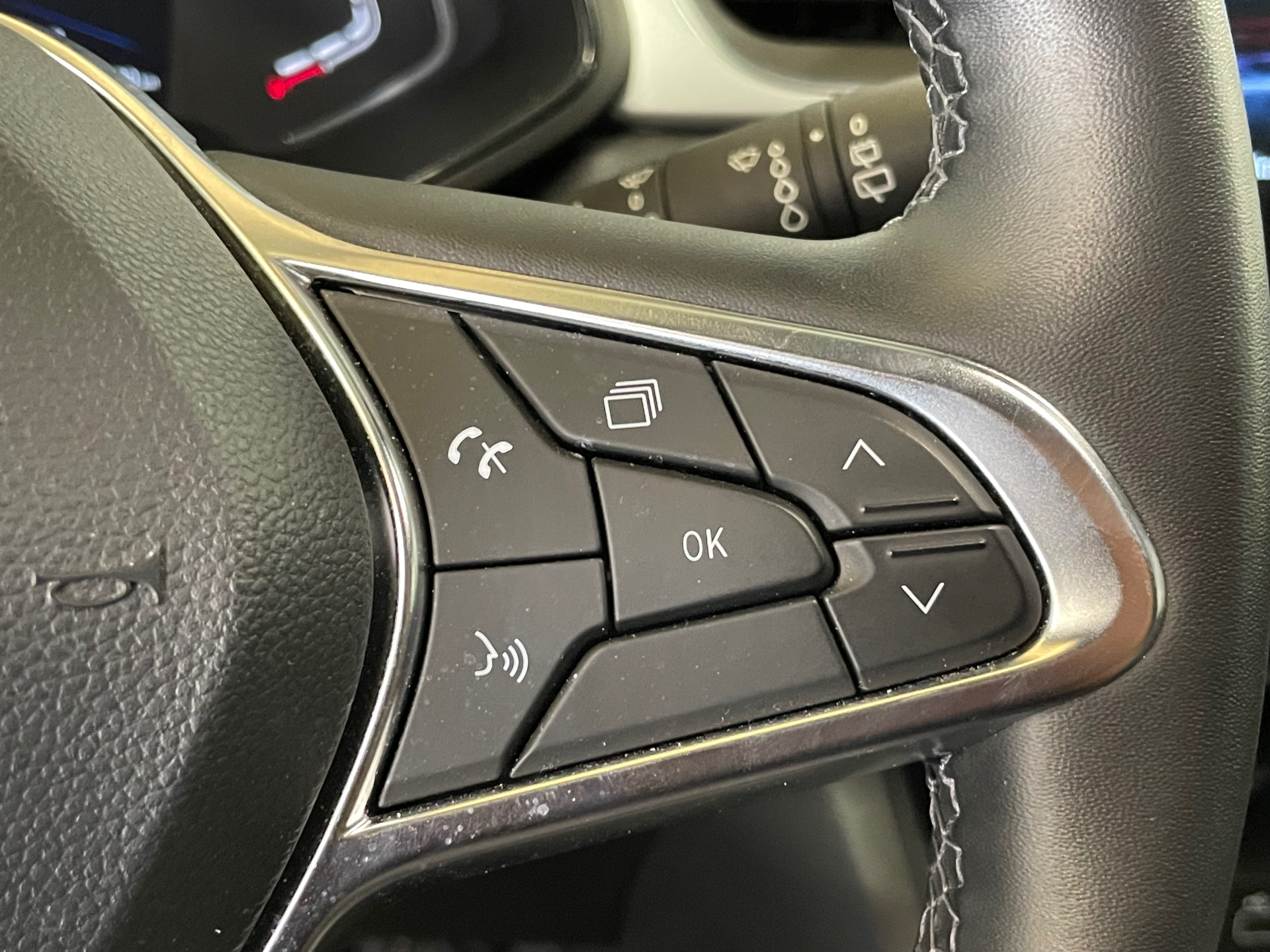 RENAULT CAPTUR TCe 90 Techno