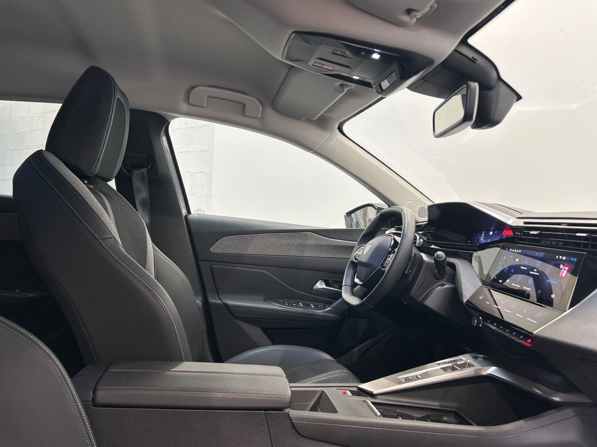 PEUGEOT 308 SW SW Allure Hybrid 145 ch e-DCS6