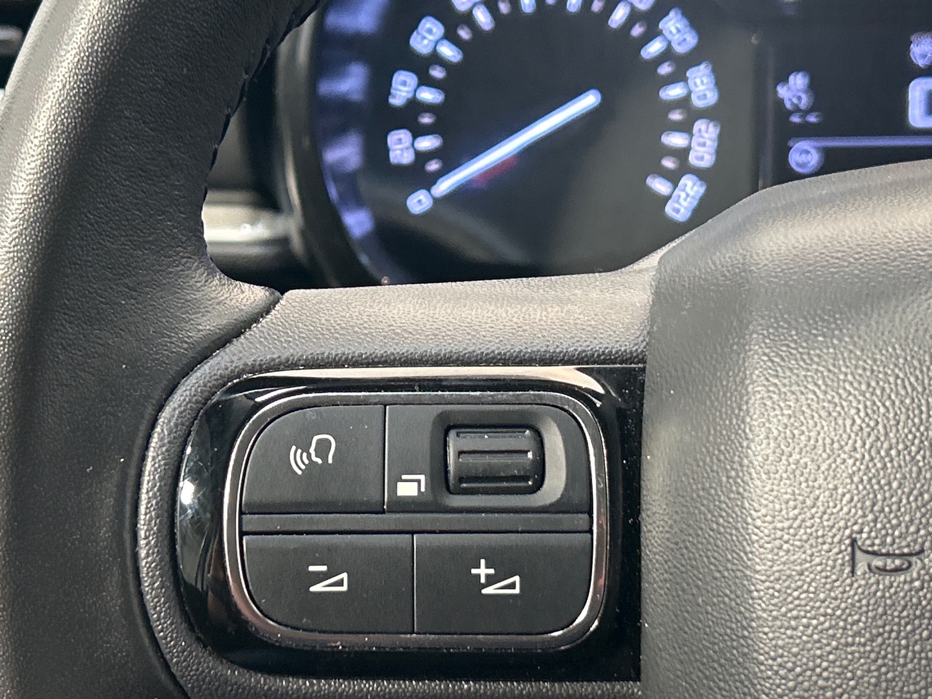 CITROEN C3 PURETECH 110 S&S EAT6 MAX
