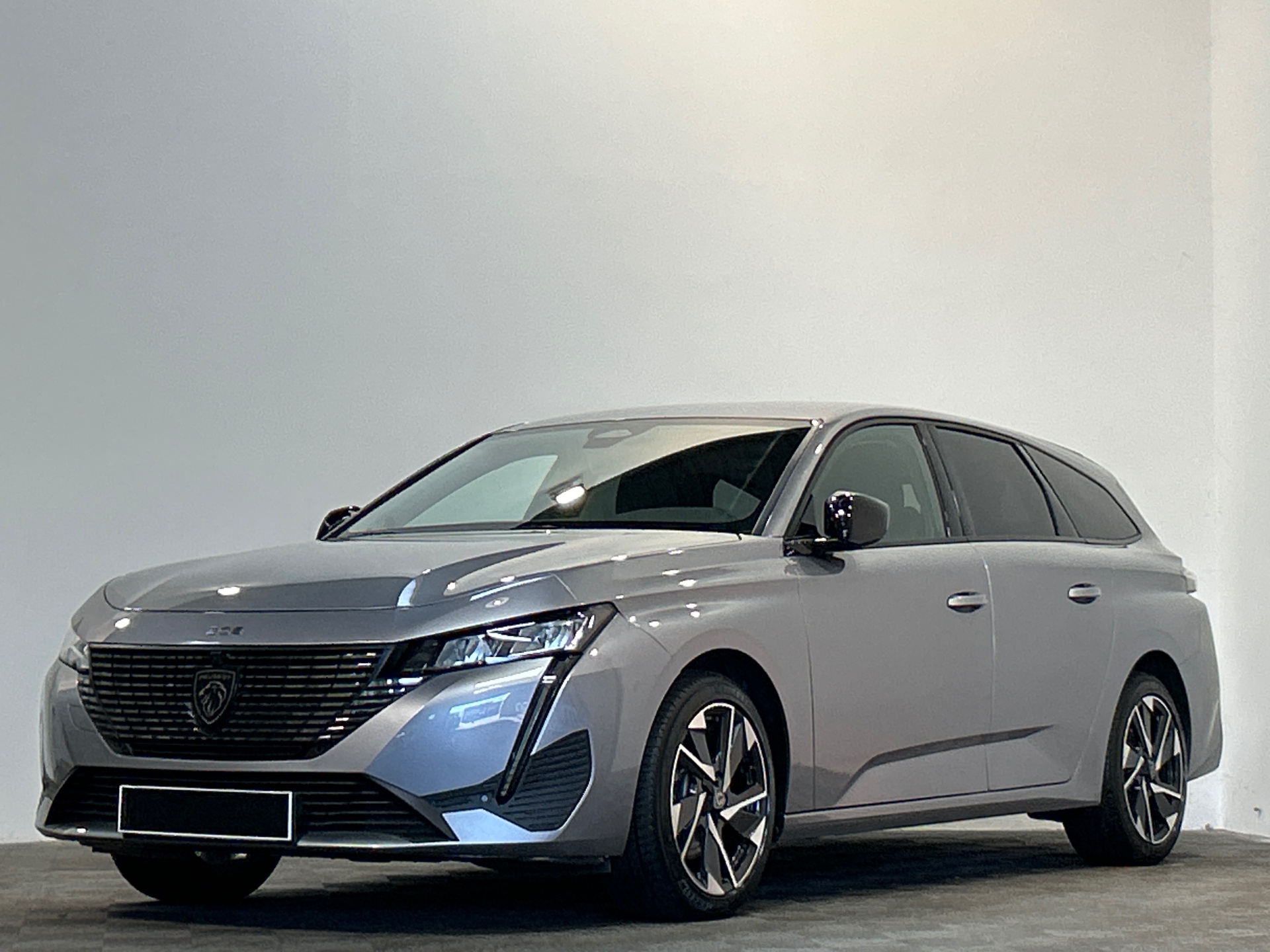 PEUGEOT 308 SW SW Allure Hybrid 145 ch e-DCS6