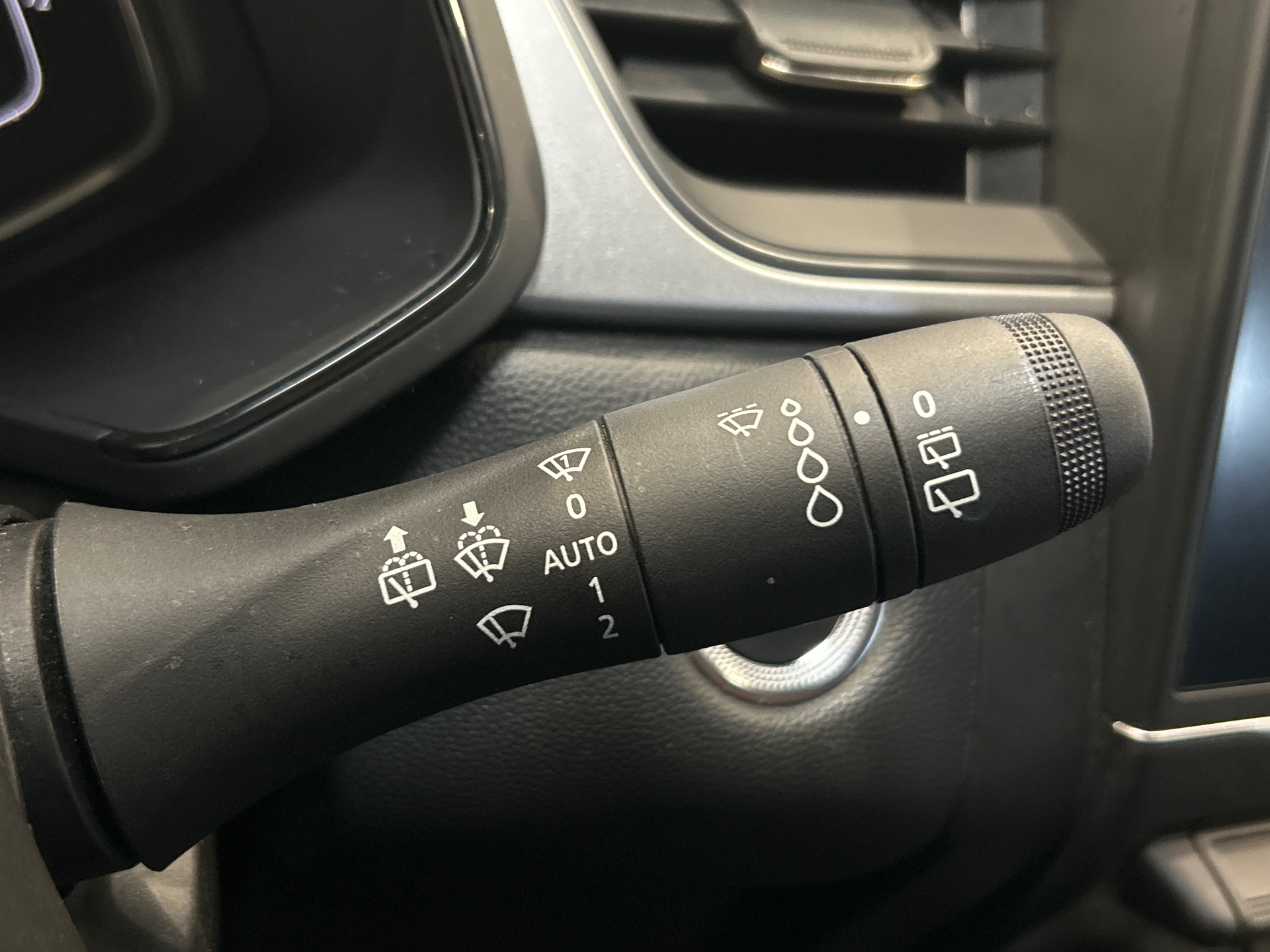 RENAULT CAPTUR techno TCe 90