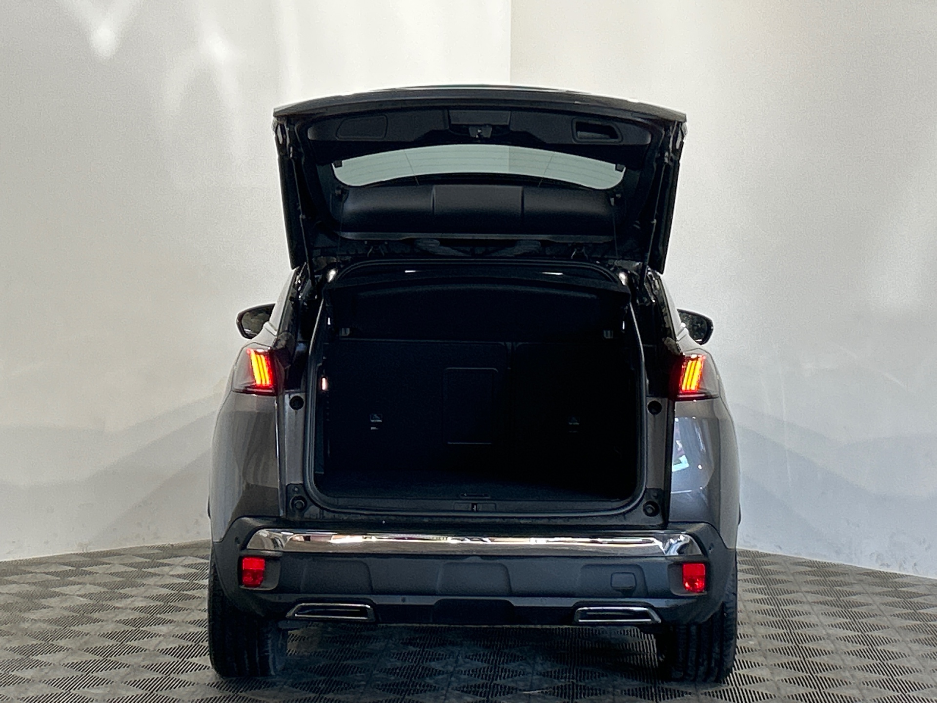 PEUGEOT 3008 GT Plug-in Hybrid 225 e-EAT8